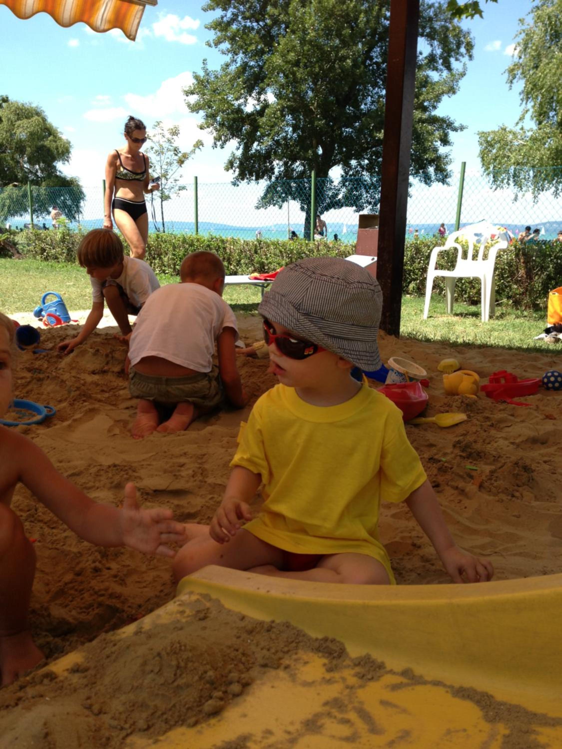 Photo 13