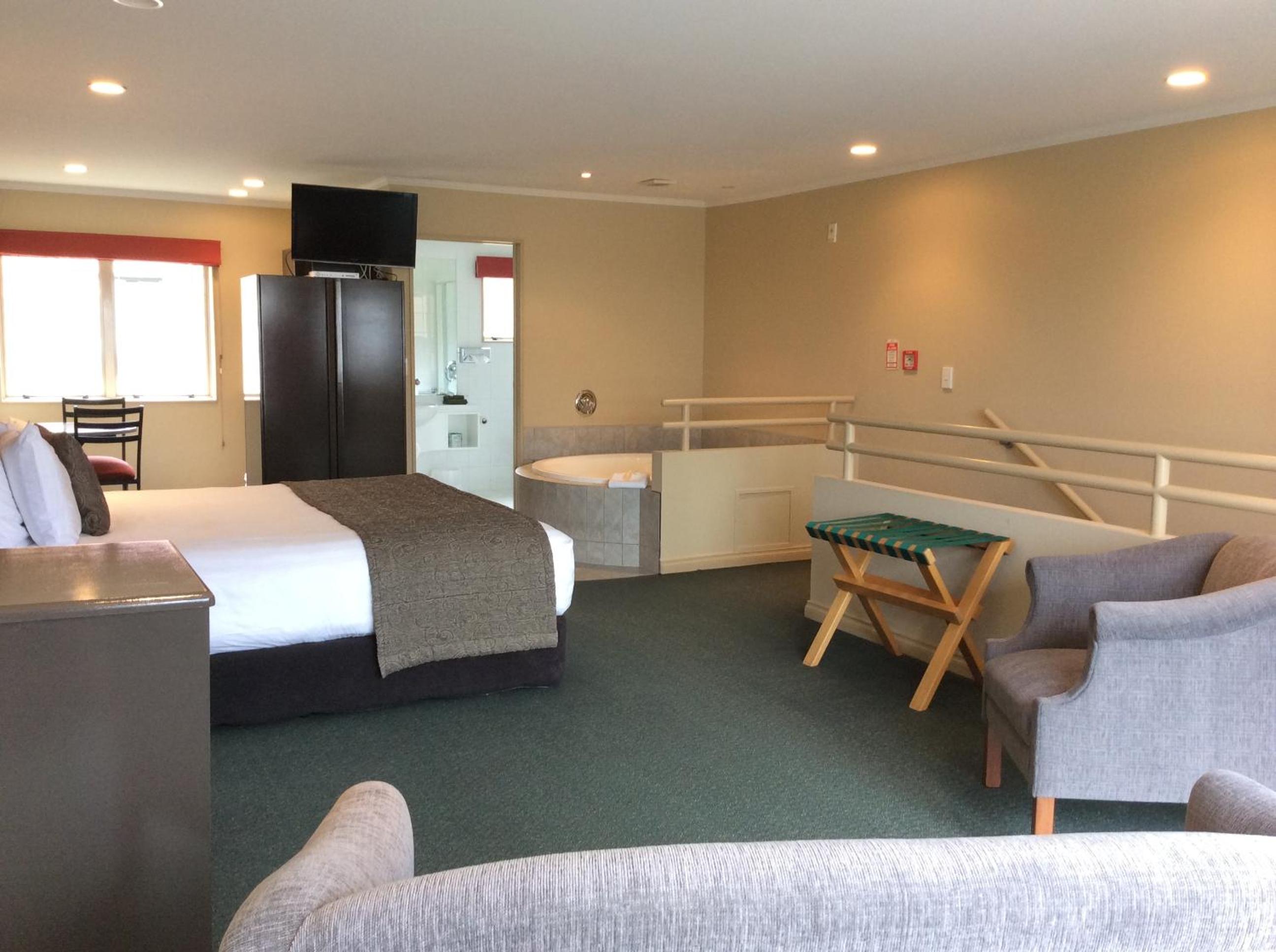 Cornwall Motor Lodge