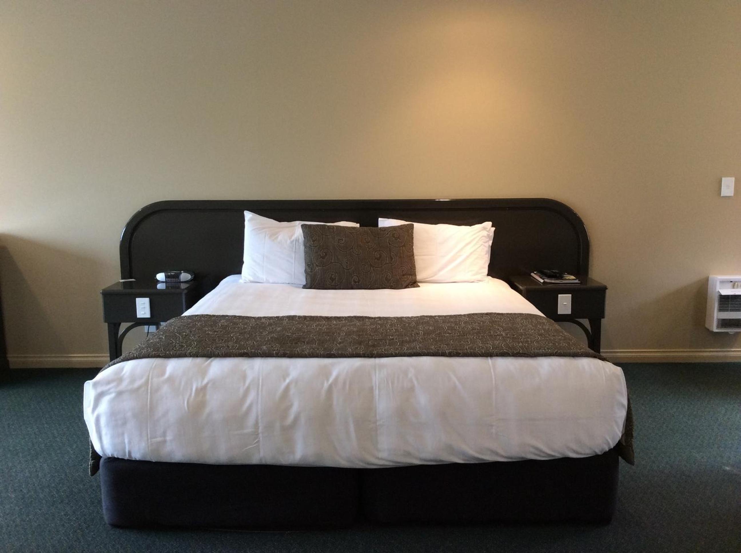 Cornwall Motor Lodge, photo 45