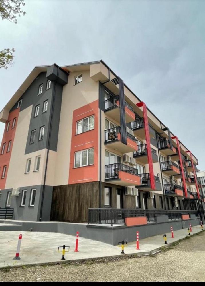 Apartman "N" Srebrno jezero