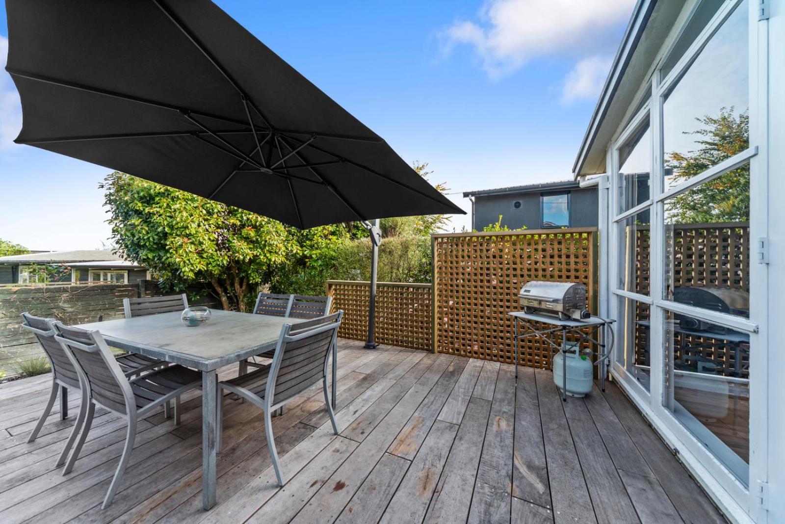 Huia Street Haven - Taupo Holiday Home view 2