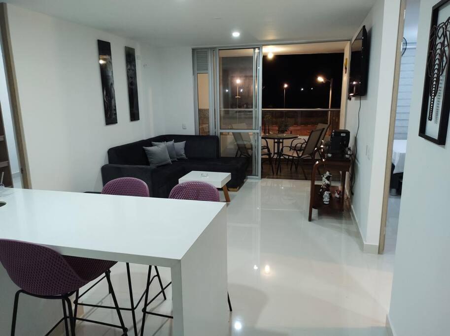 CONDOMINIO PEÑA AZUL LA MORADA