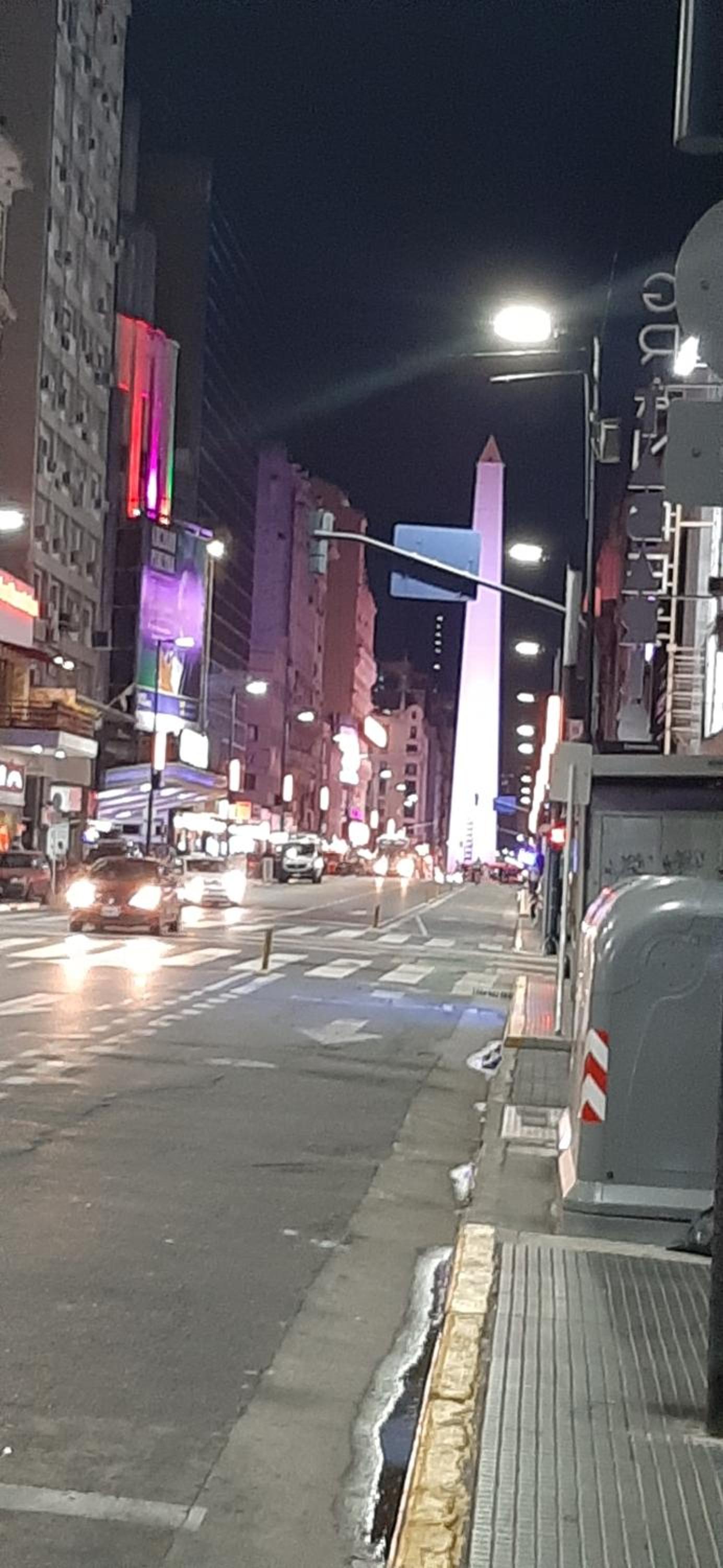 SELIZ SUITES LUMINOSO, CON COCHERA para Auto Mediano o Pequeño como adicional