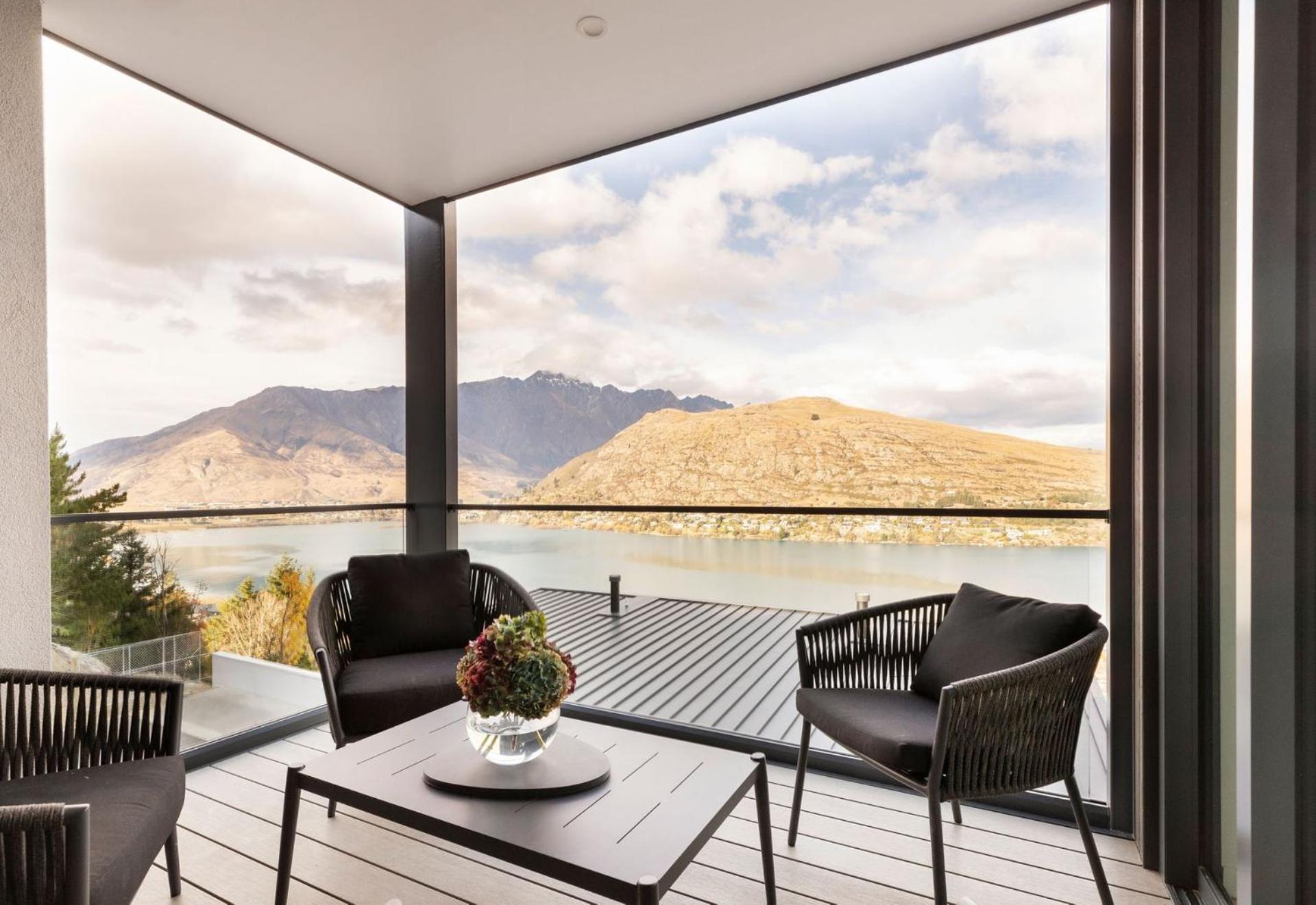 The Rata Luxury Penthouse