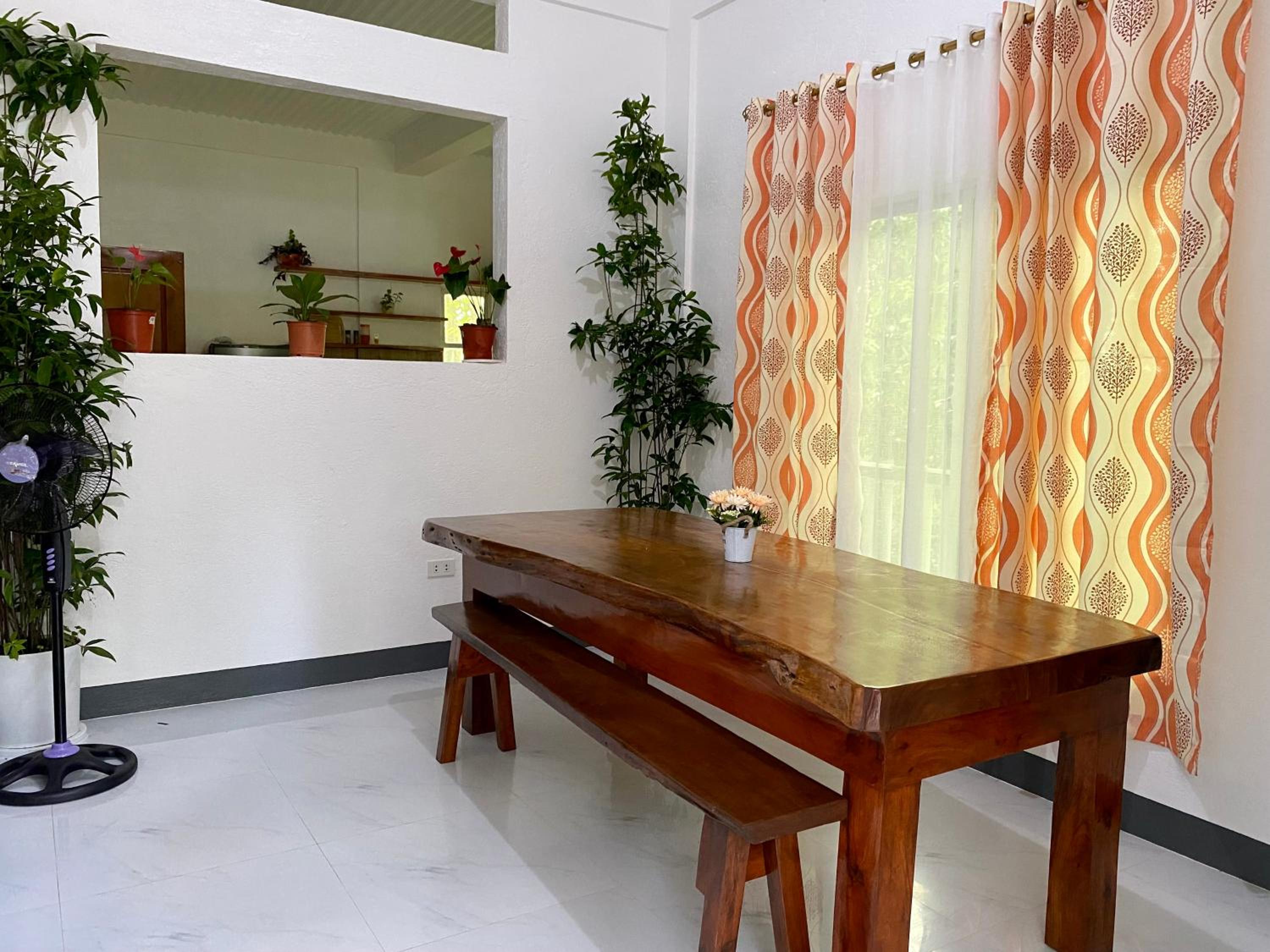 Casa Calanog view 4