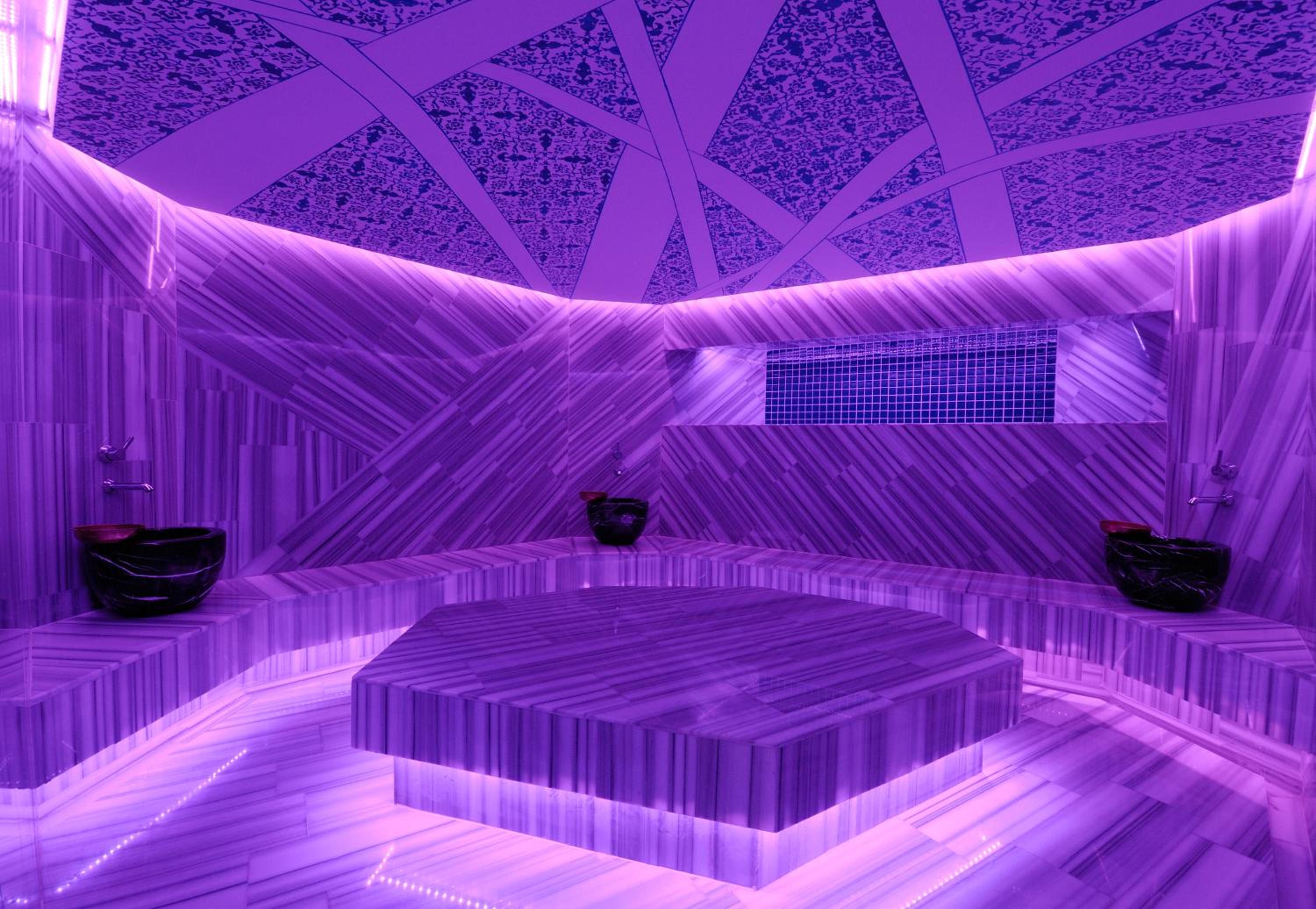 Tulip City Hotel - Image 18