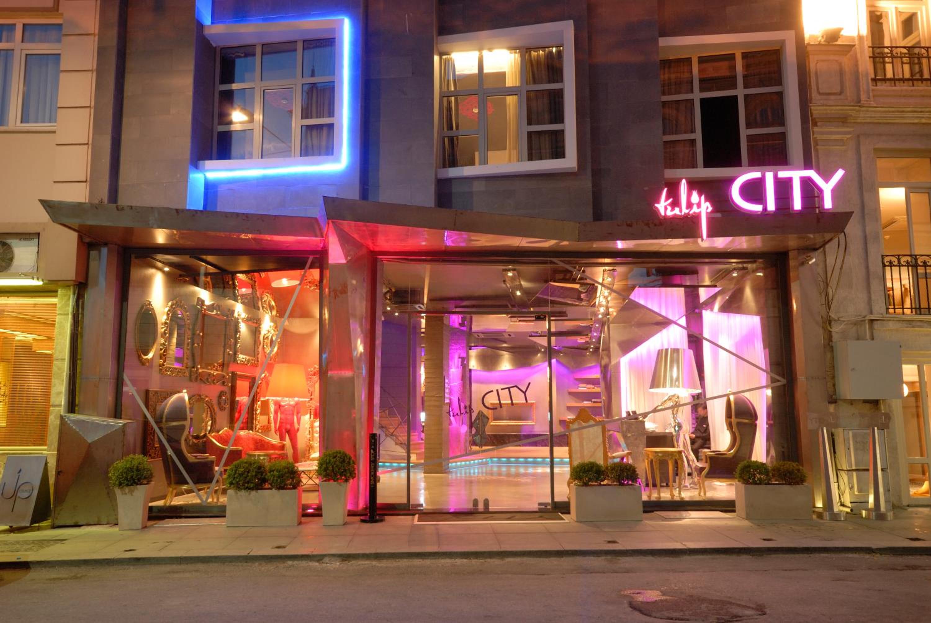 Tulip City Hotel - Image 32