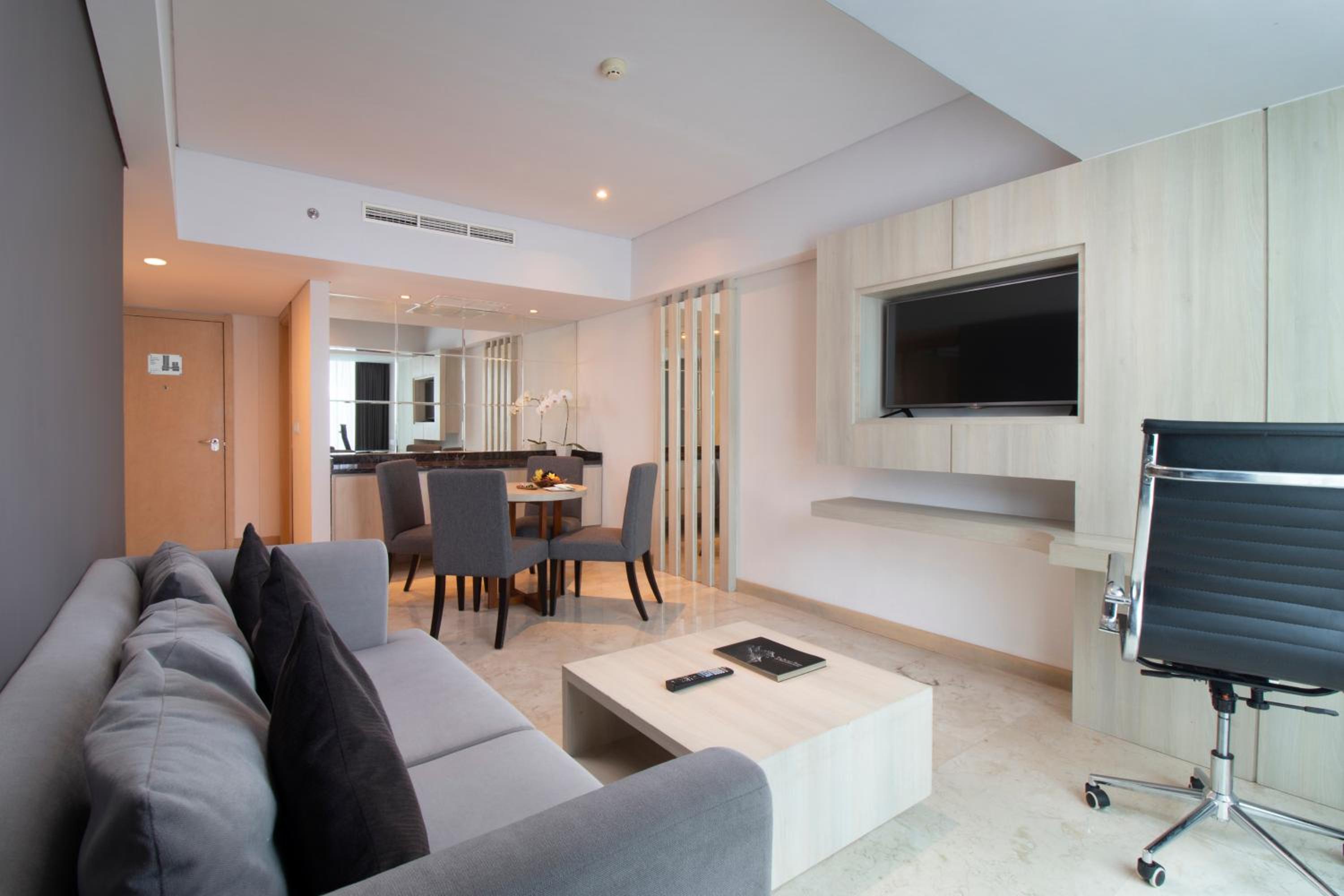 Sovereign Bali Hotel