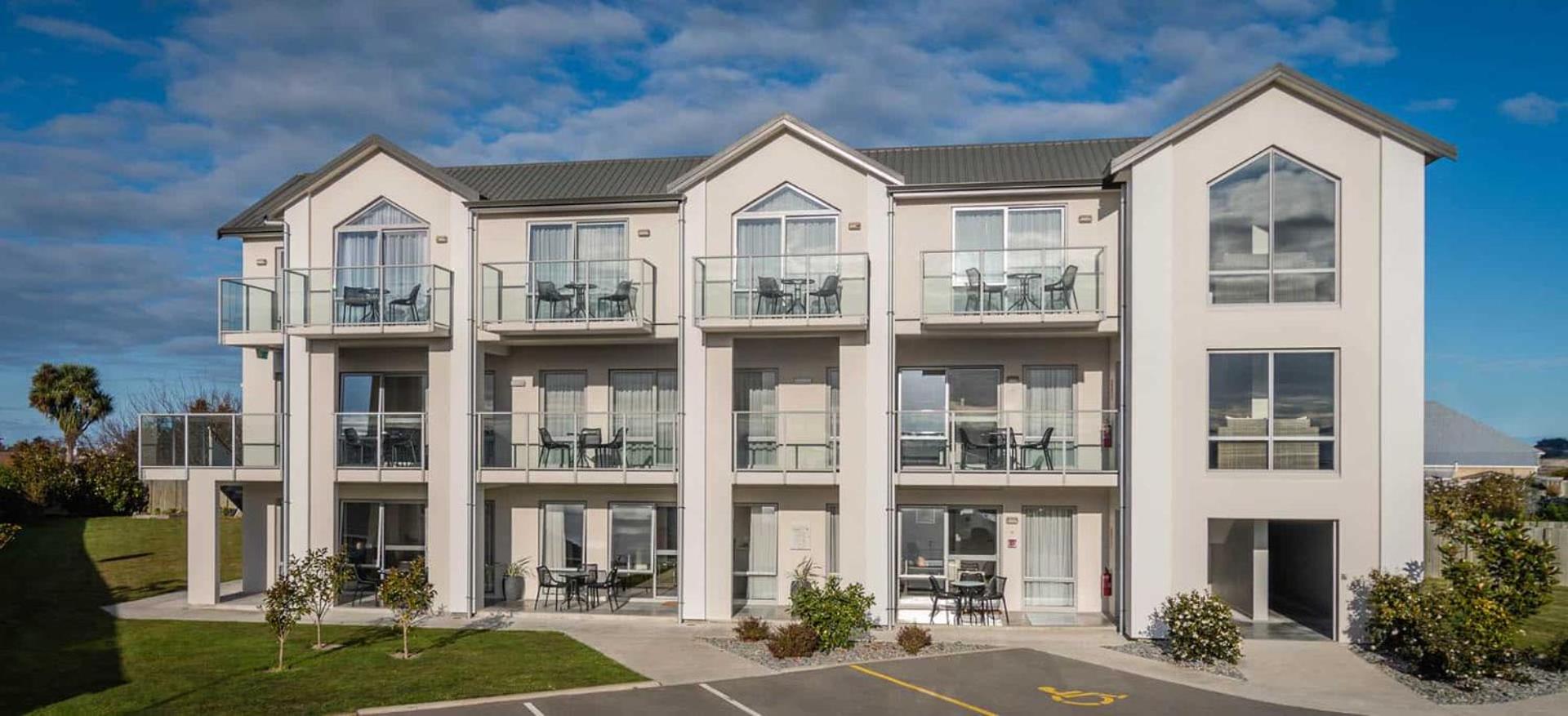 Coastal Ridge Apartments