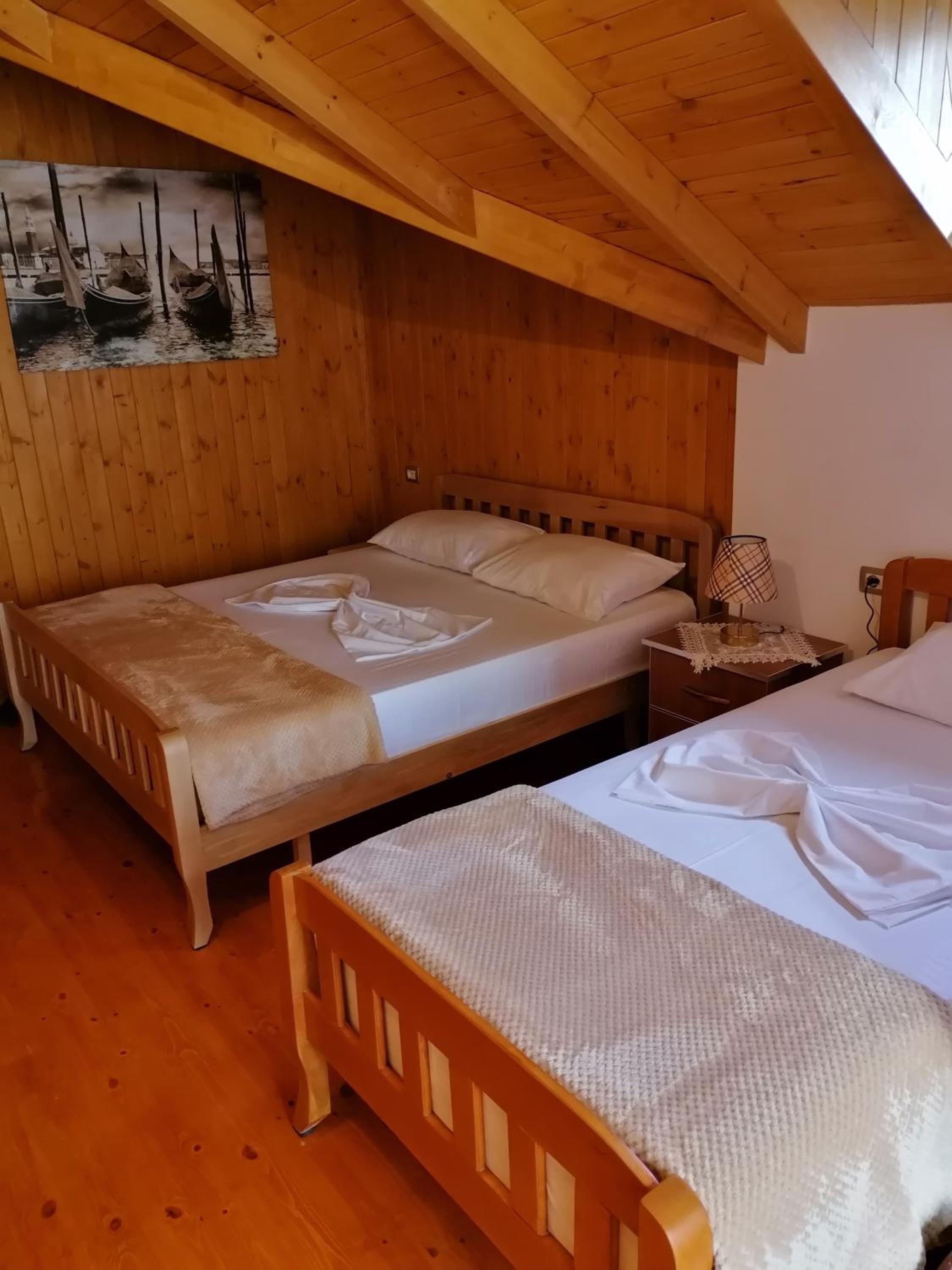 Bixhaku GuestHouse