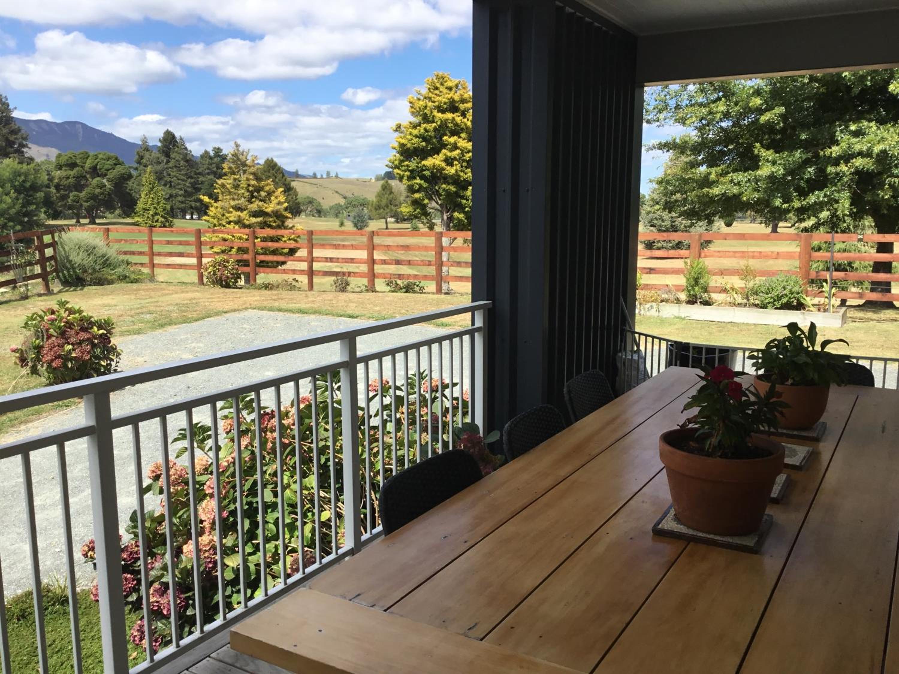 Fairway views B & B view 5
