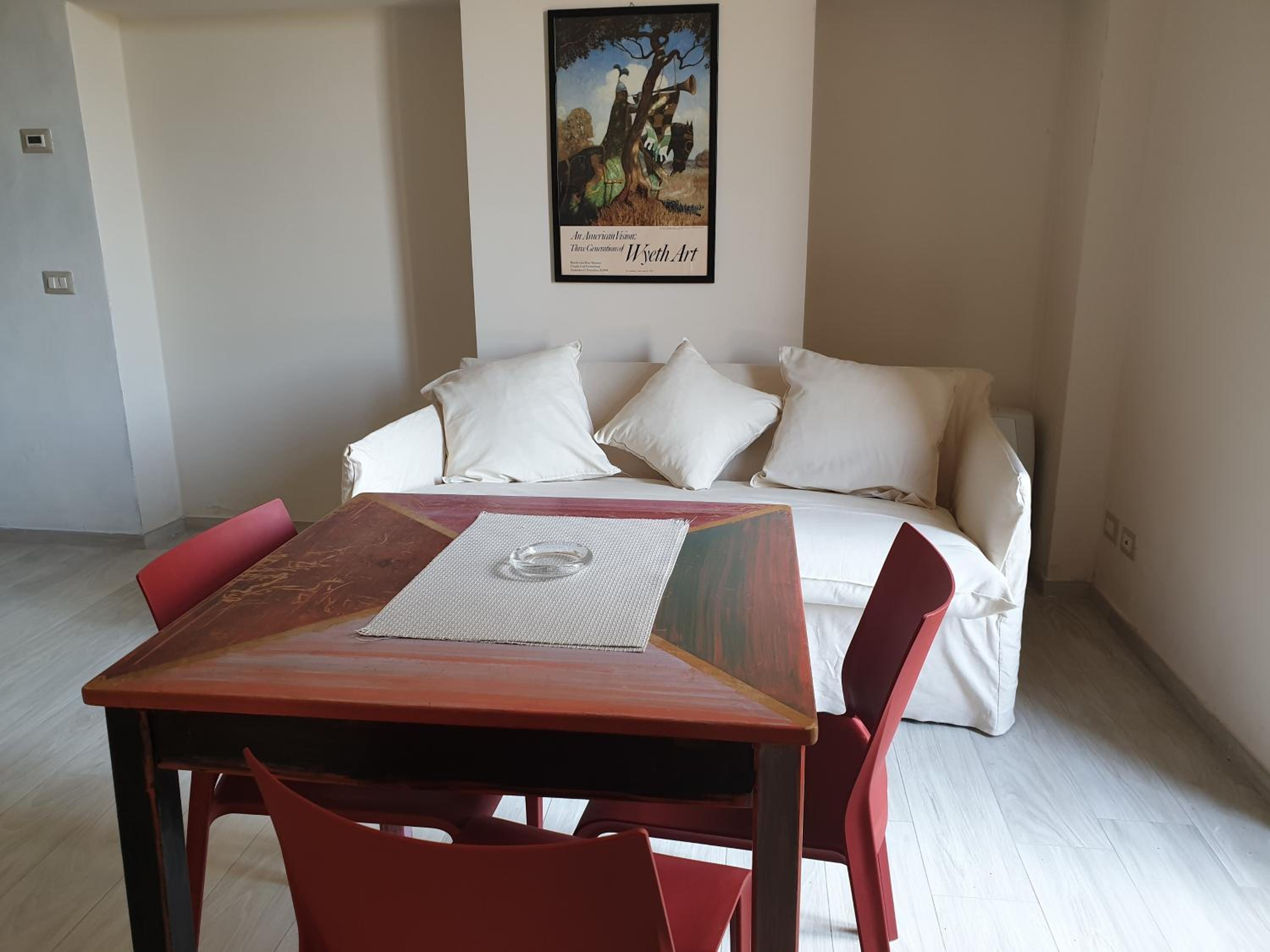 OLIVOLA APARTMENTS