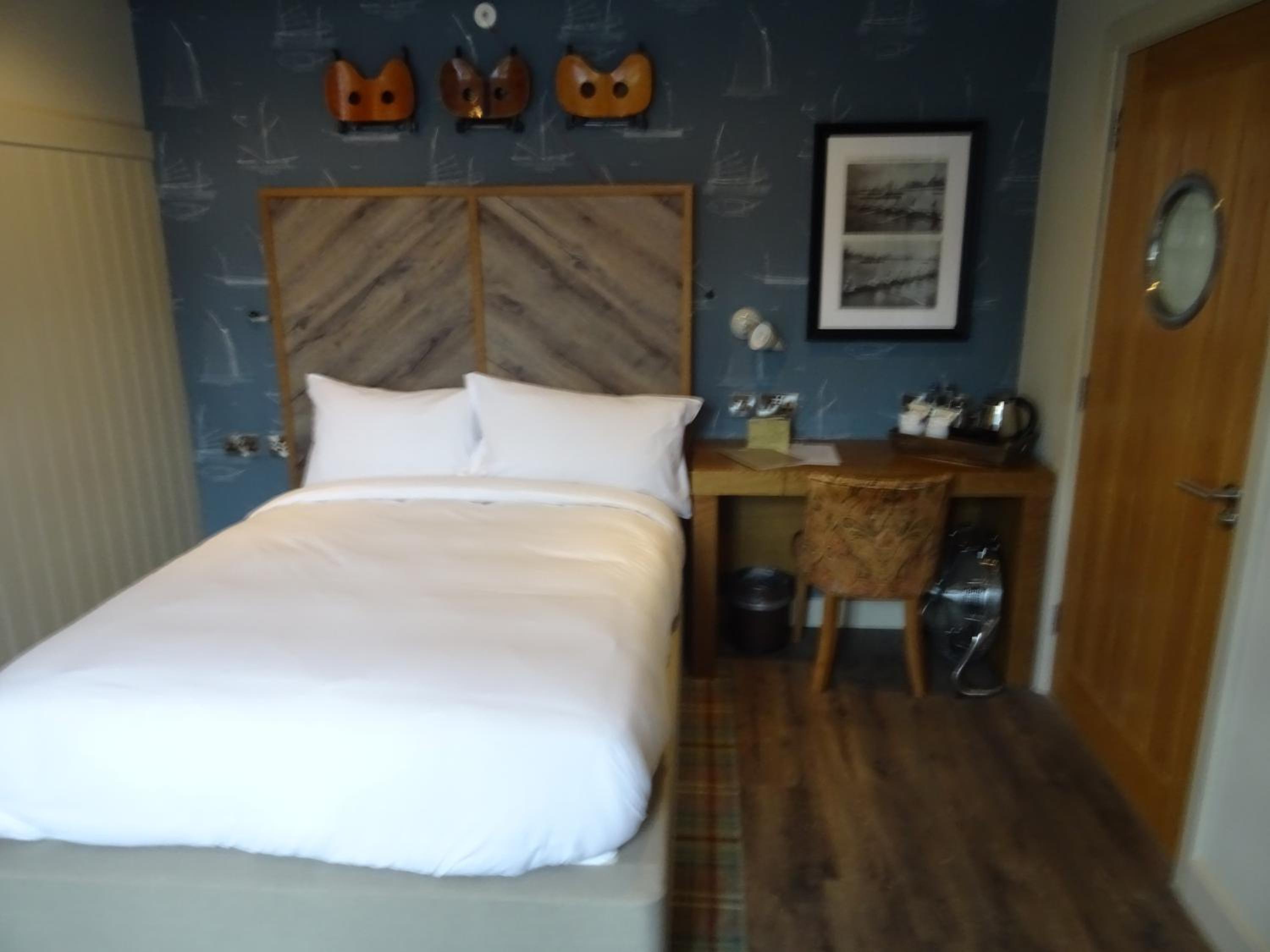 The Boathouse Inn & Riverside Rooms