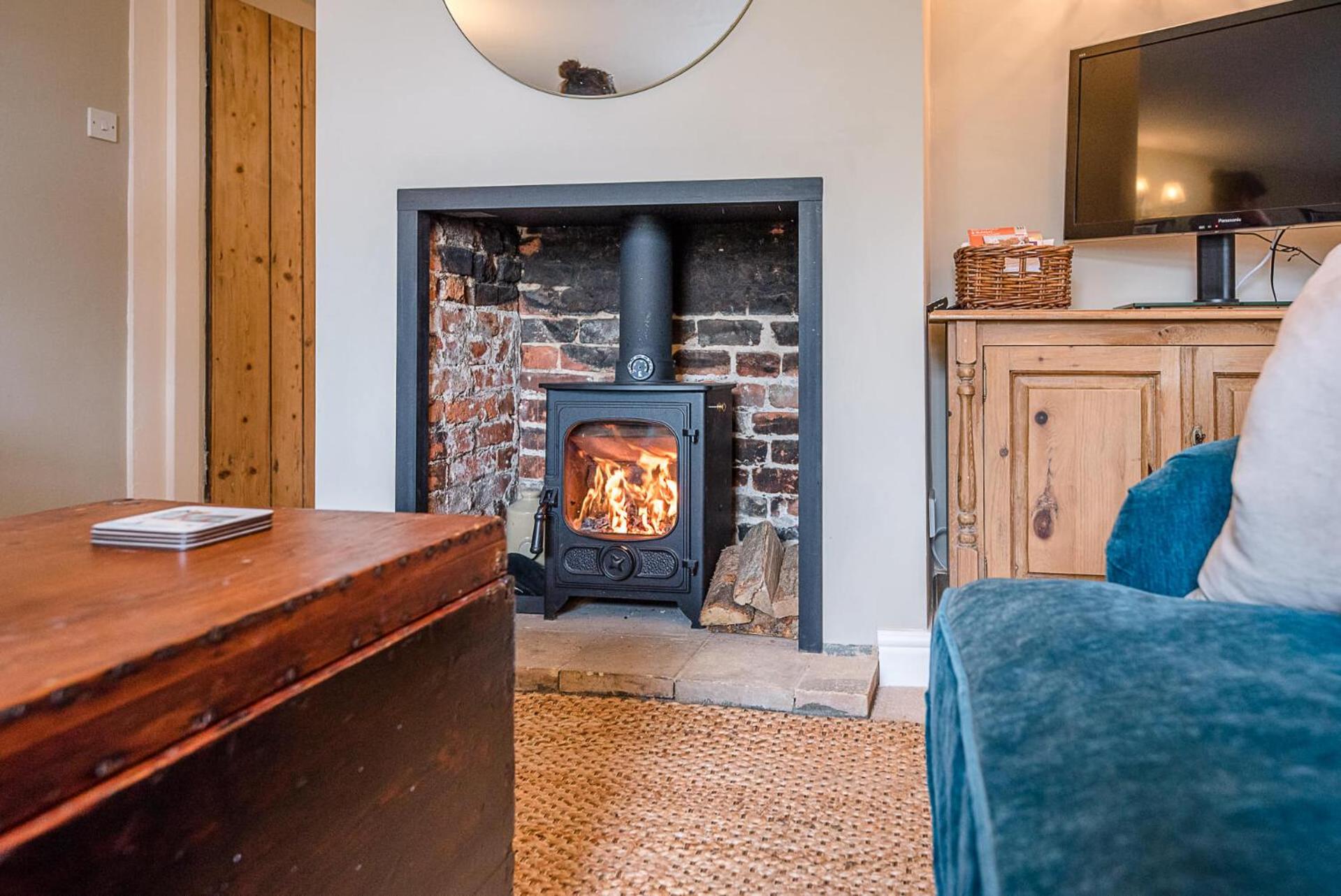Coachman's Cottage, Wrentham view 3
