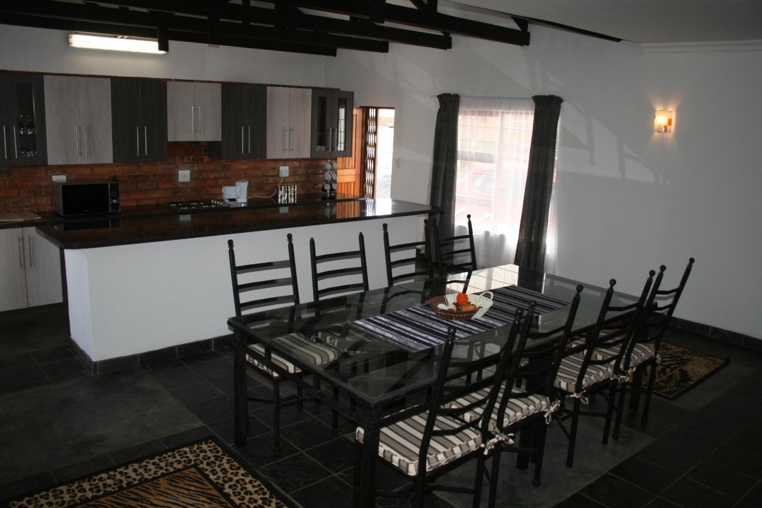 Arotin Game Lodge view 4