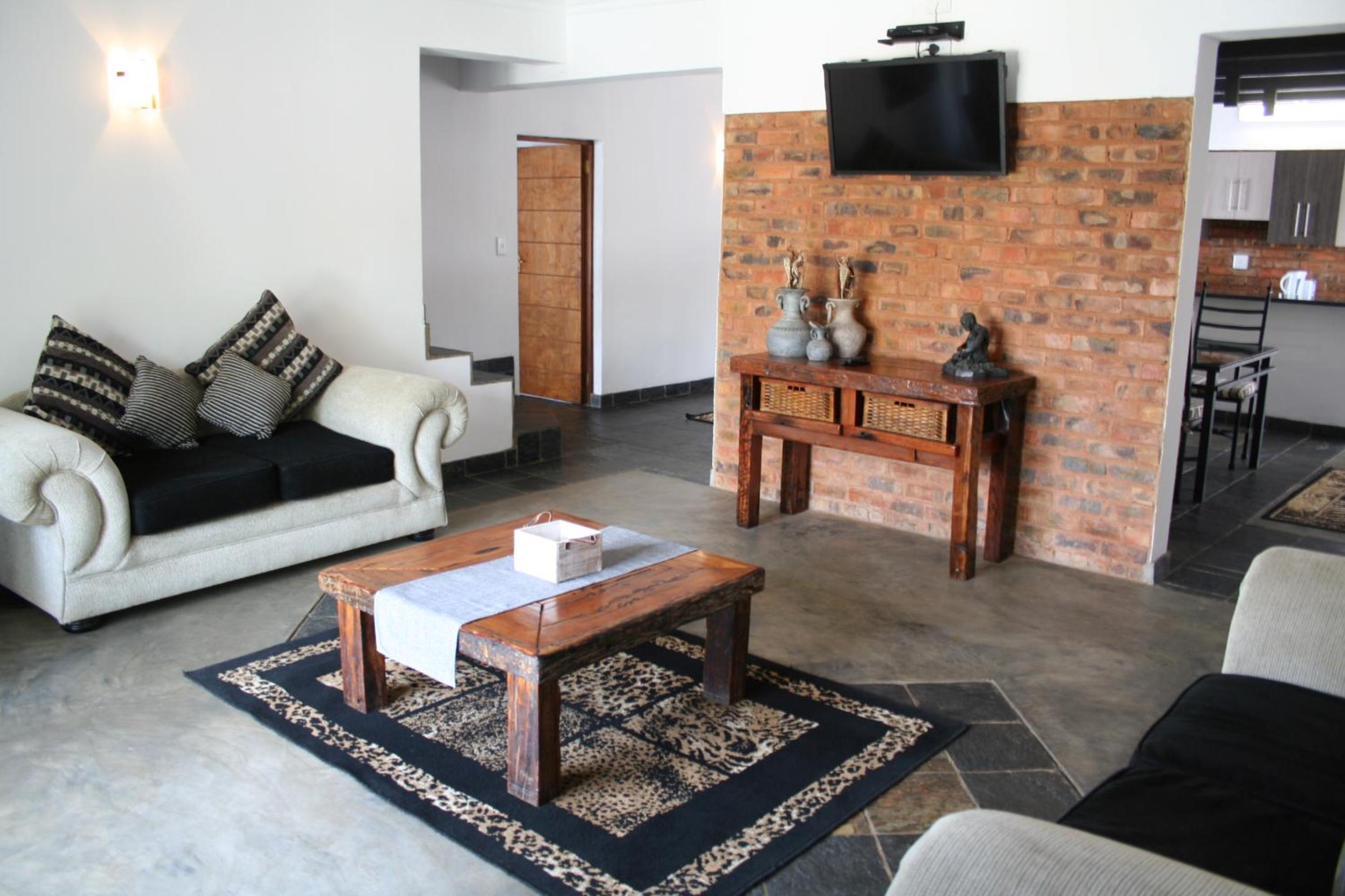 Arotin Game Lodge view 5