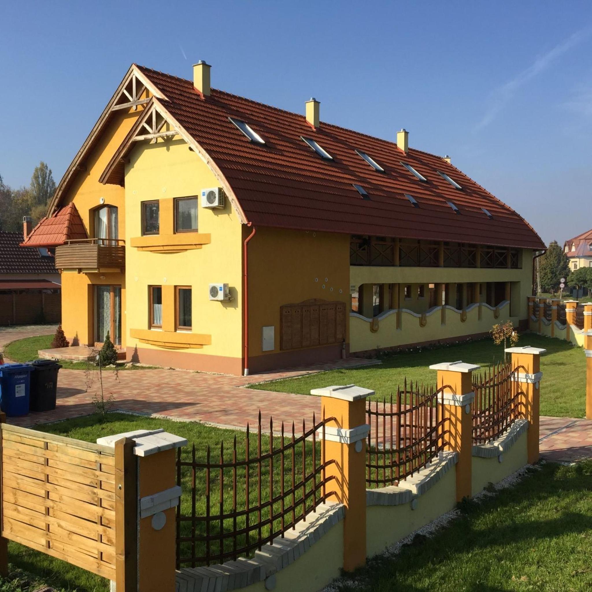 Tiborc Apartman view 3
