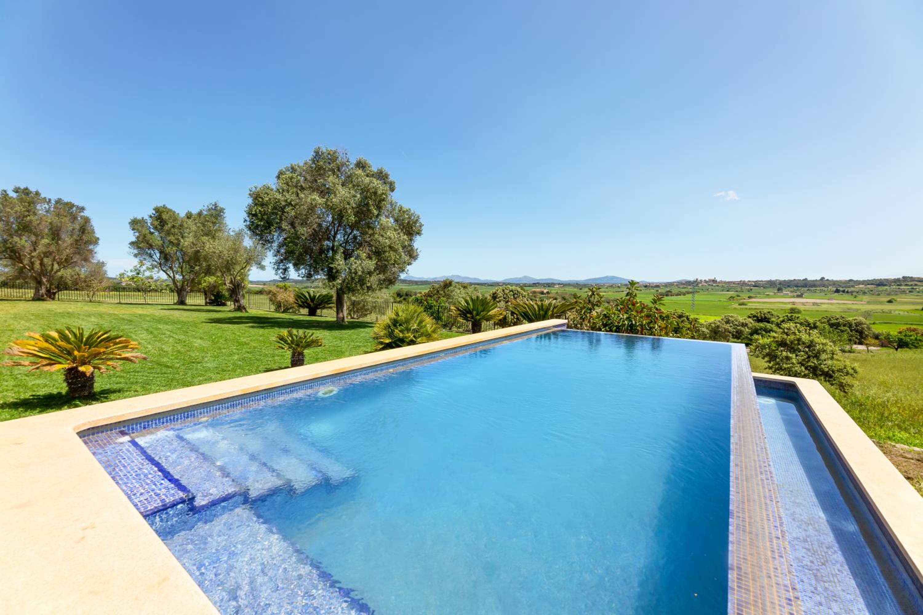 Villa Son Gilí view 4