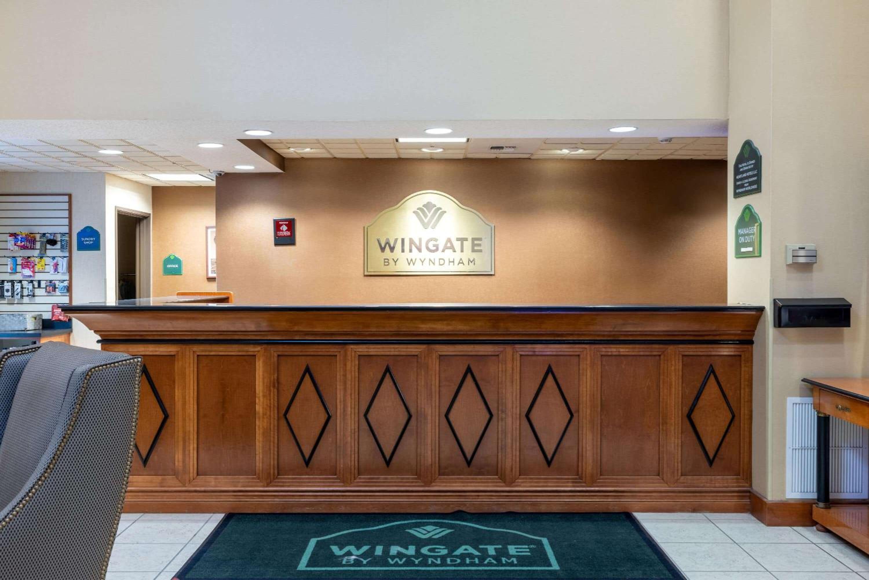 Gillette Vacations - Wingate by Wyndham Gillette near CAM-PLEX - Property Image 3