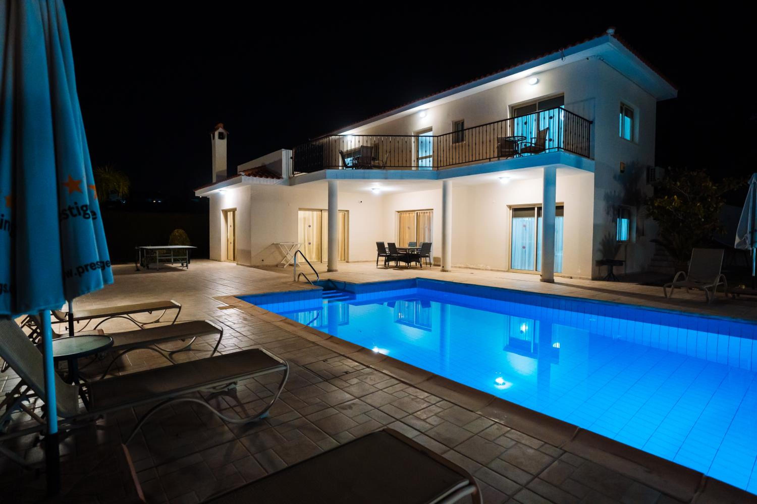 Eframia Dyo by Prestige Bookings