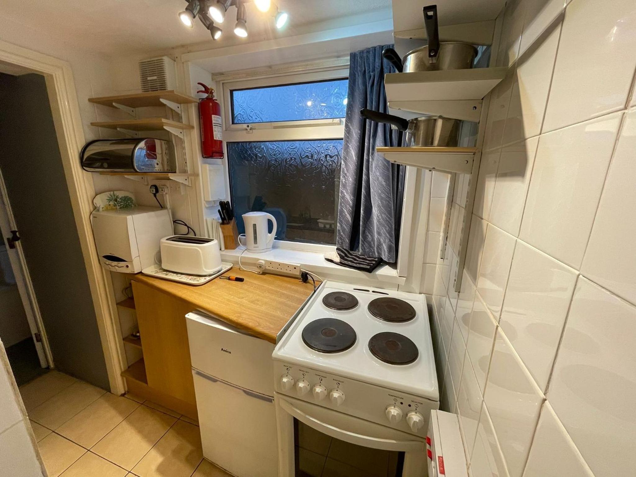 1 Bedroom Ground Floor Holiday Apartment Skegness - Flat 11 view 3
