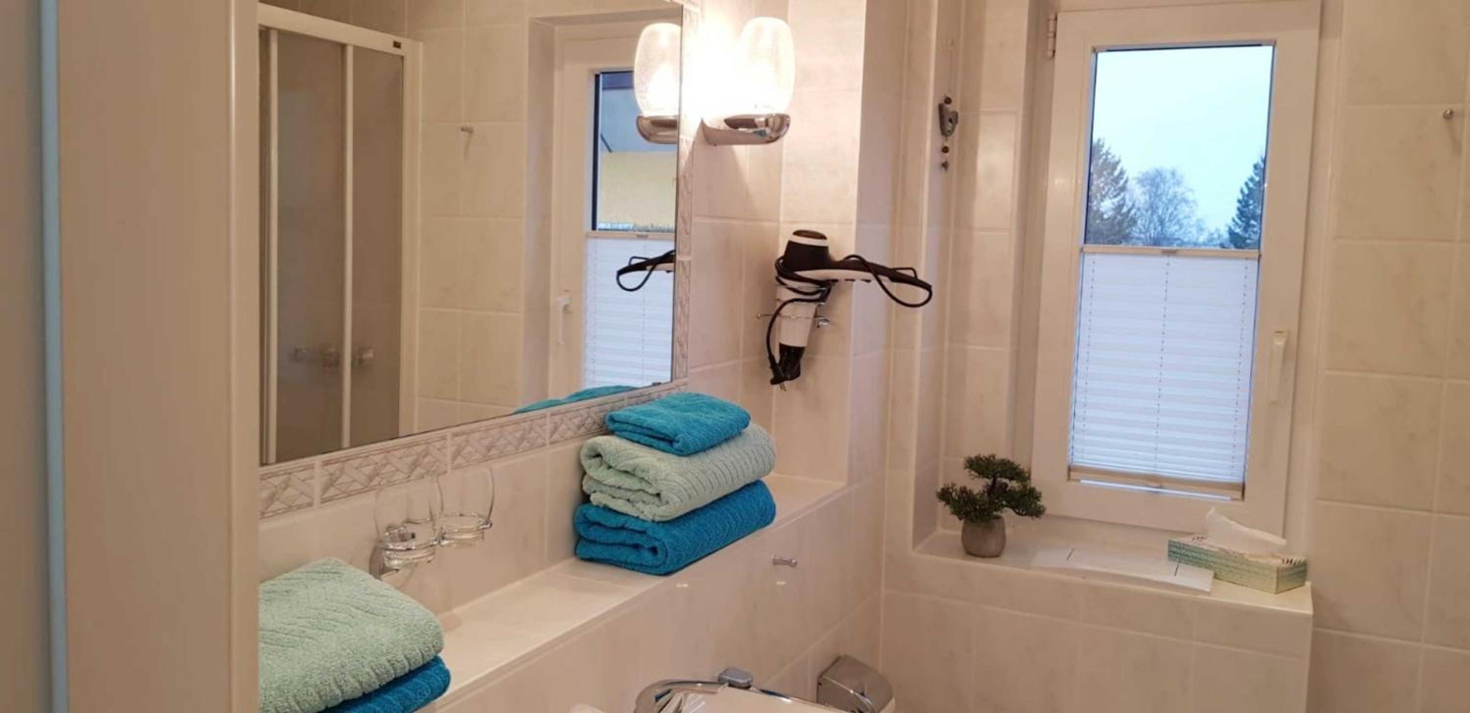 Ferienwohnung Kroll en Ahlbeck — bathroom
