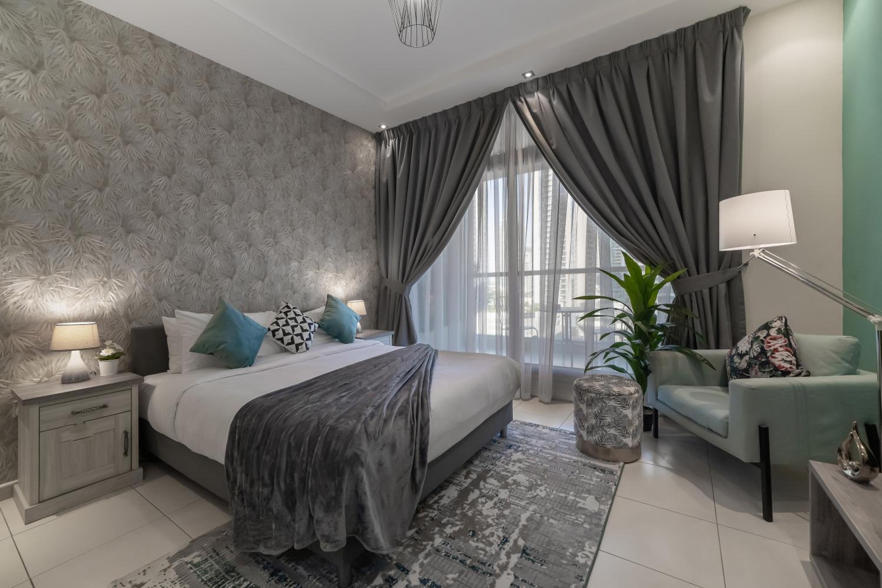 HiGuests - Cute Studio With Balcony, 5-min To The Beach