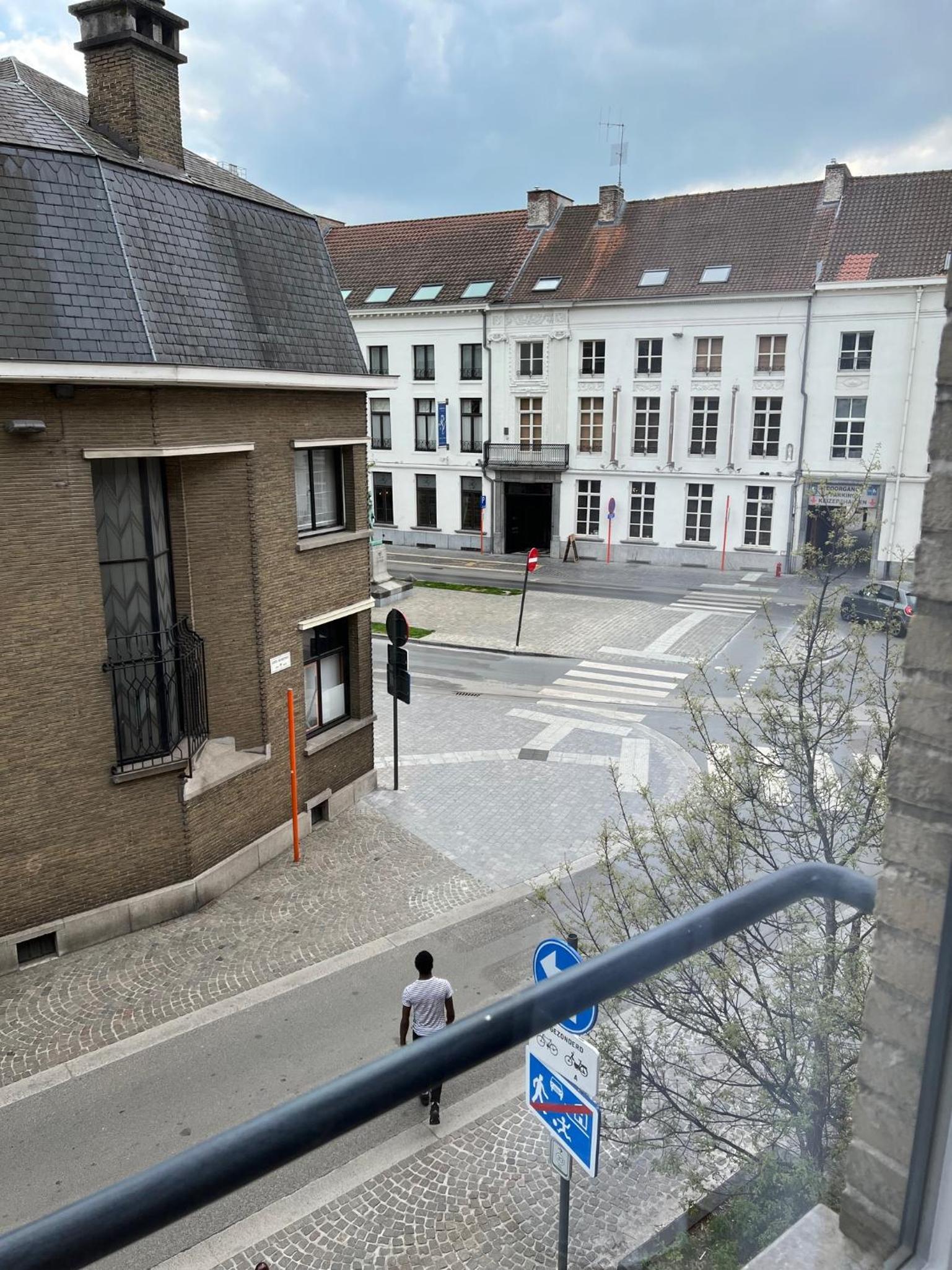 Aalst City Center Apartment