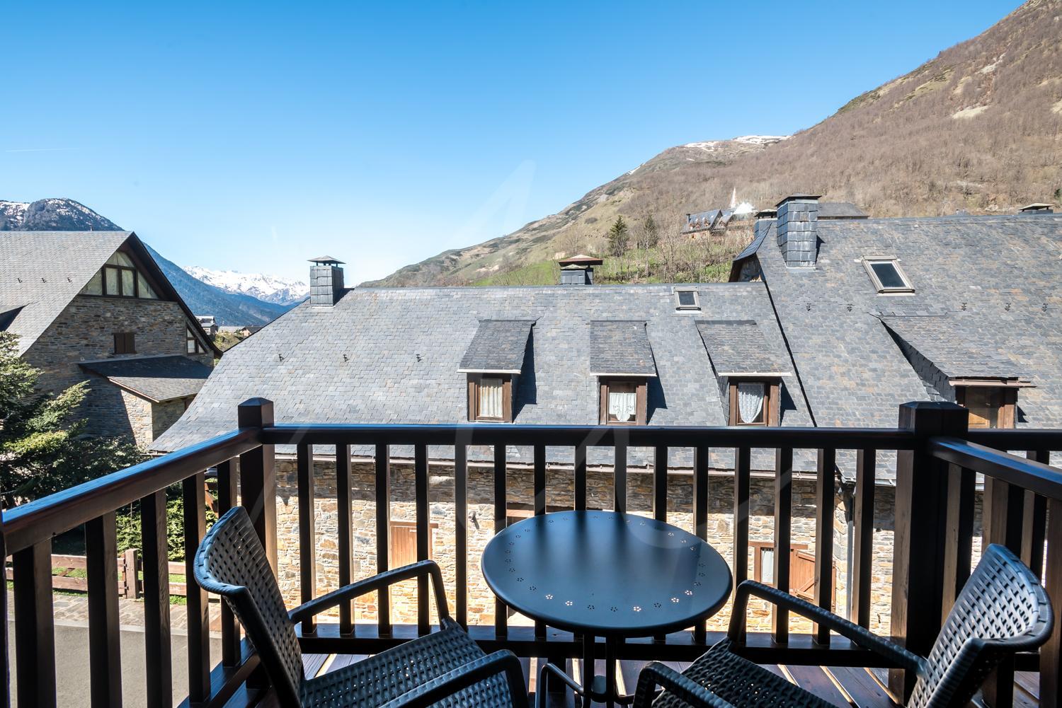Casa Nere by SeaMount Rentals