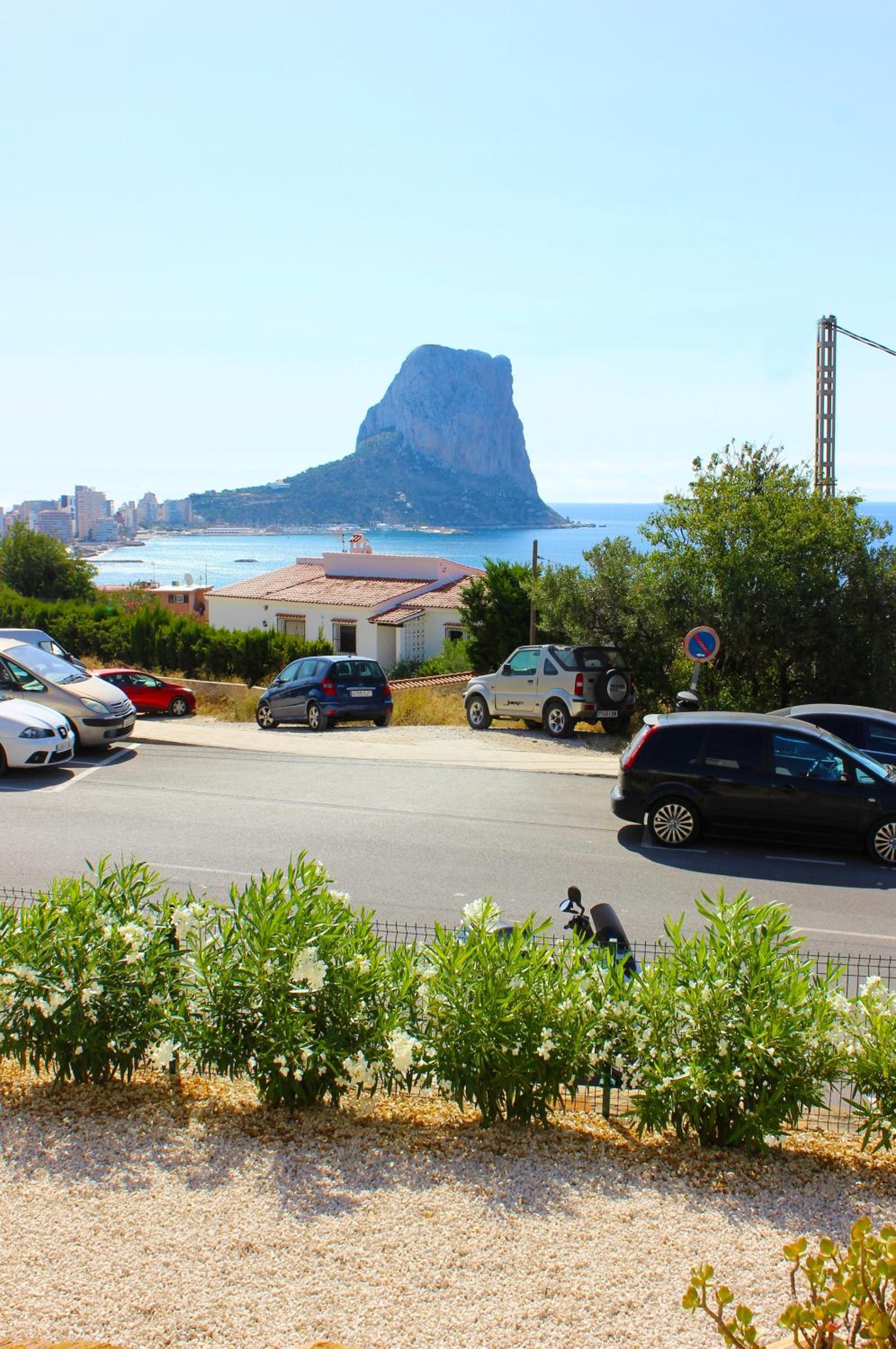 Mediterranean villa in Calpe with private pool.