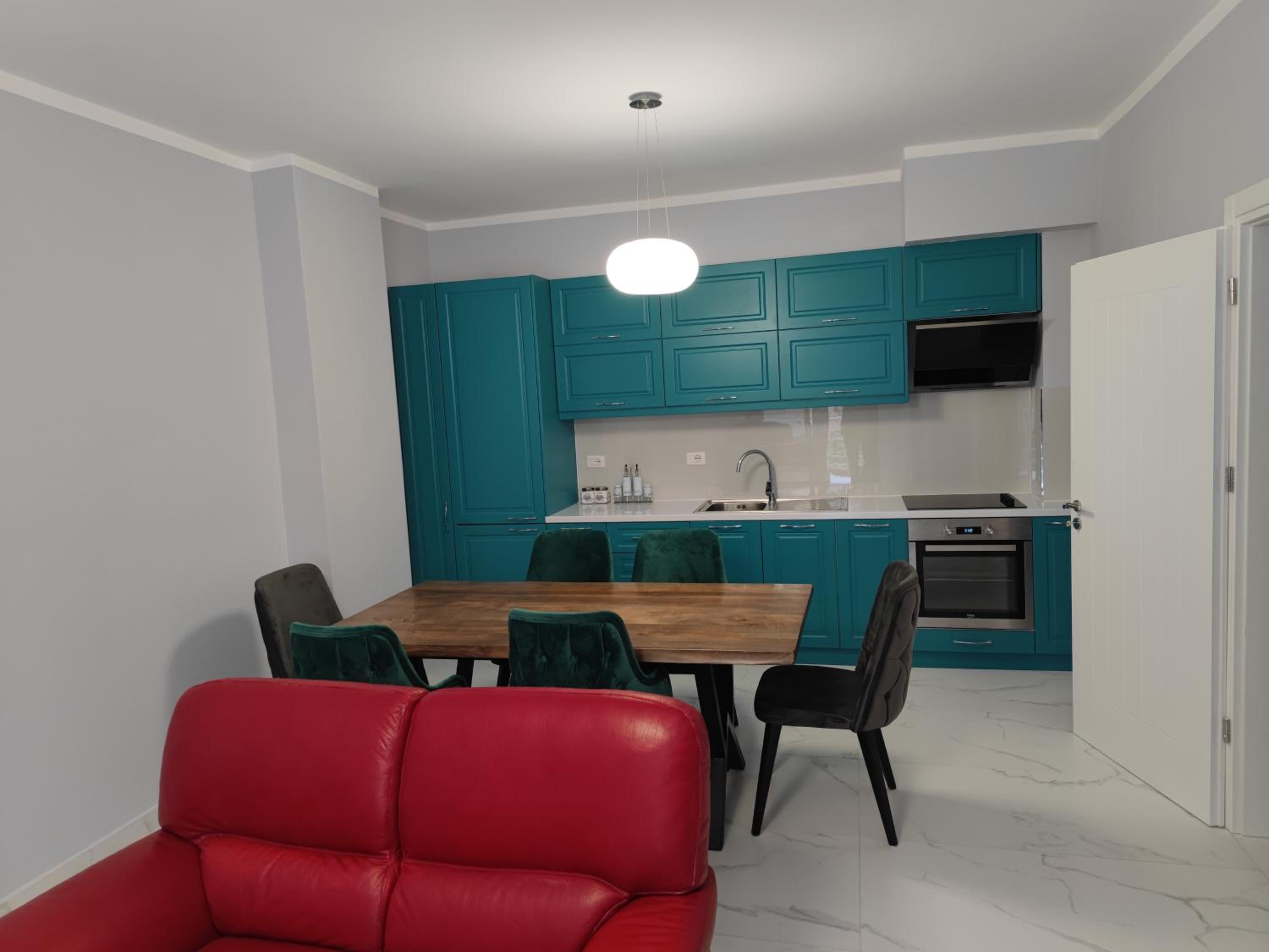 Aria Seaview Apartments