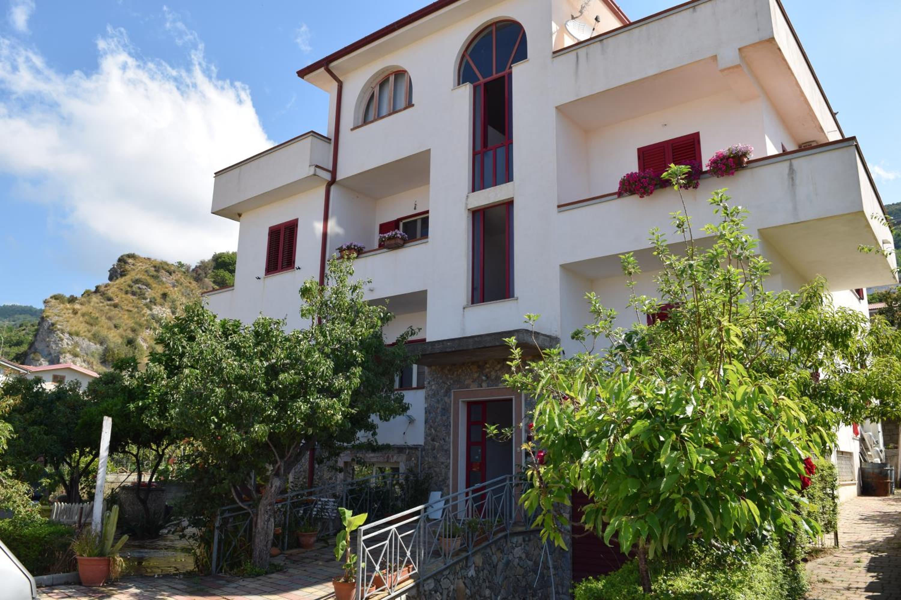 Mare e Terme a Guardia Piemontese