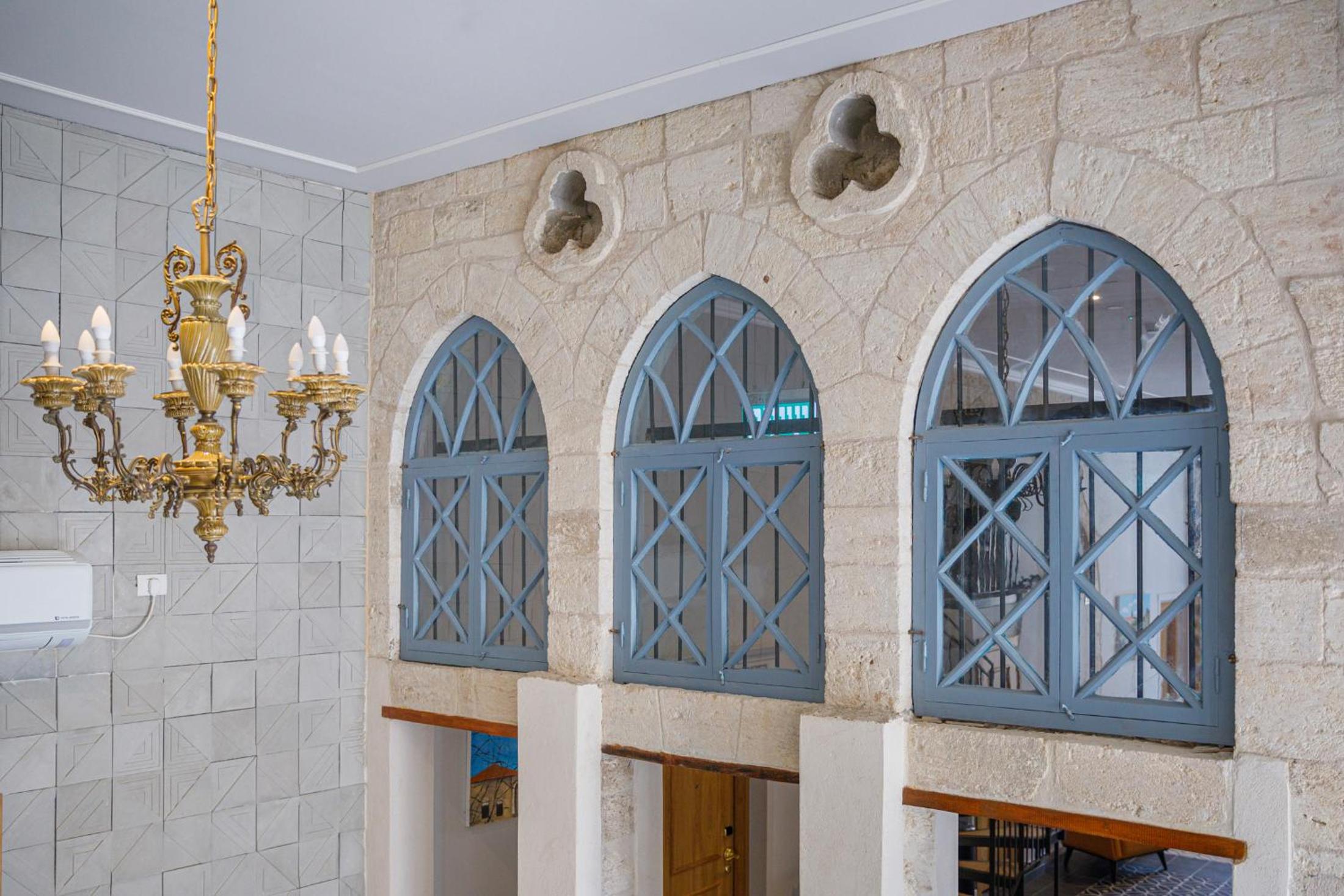 Michel House view 5