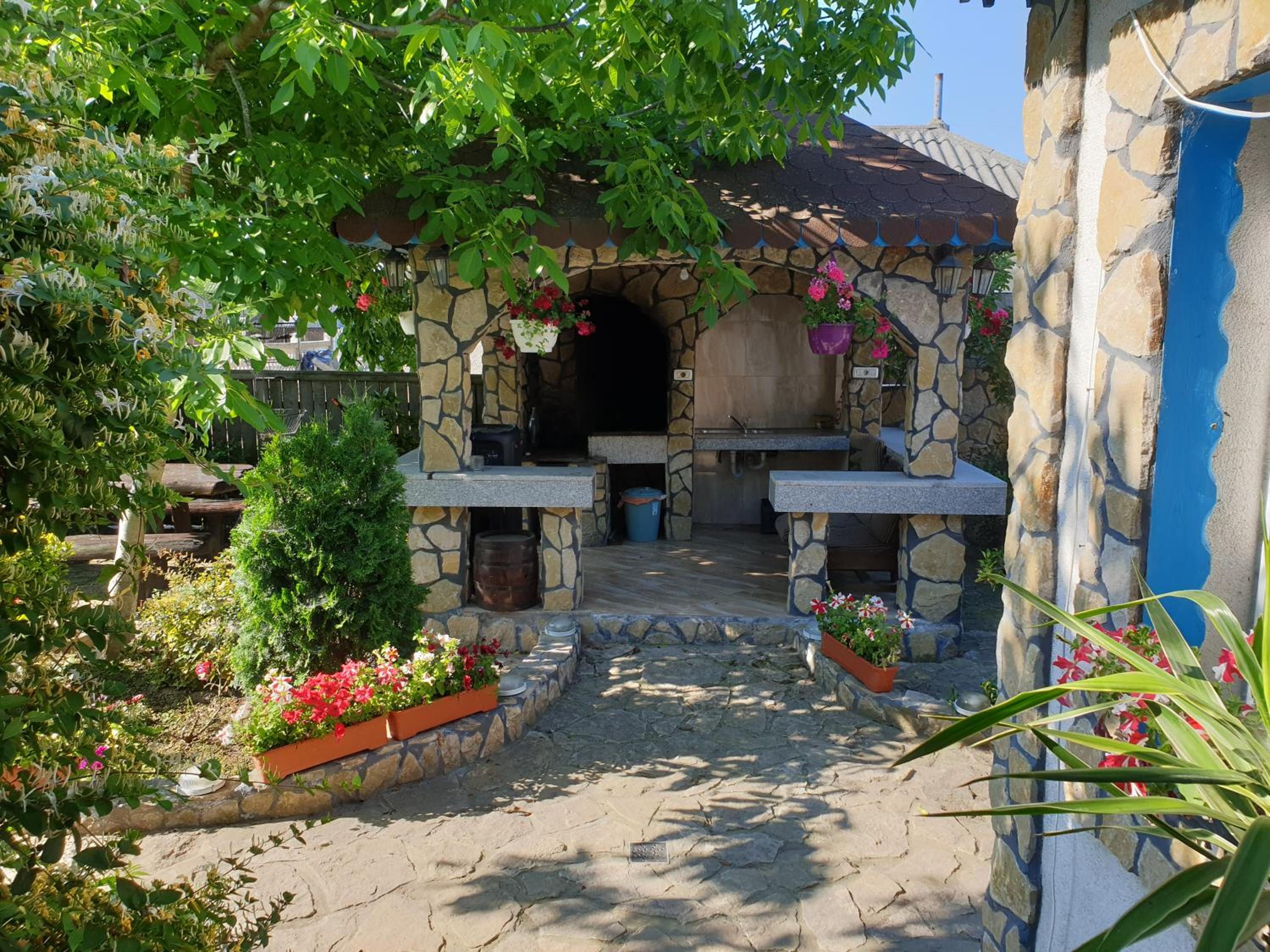 Photo 26
