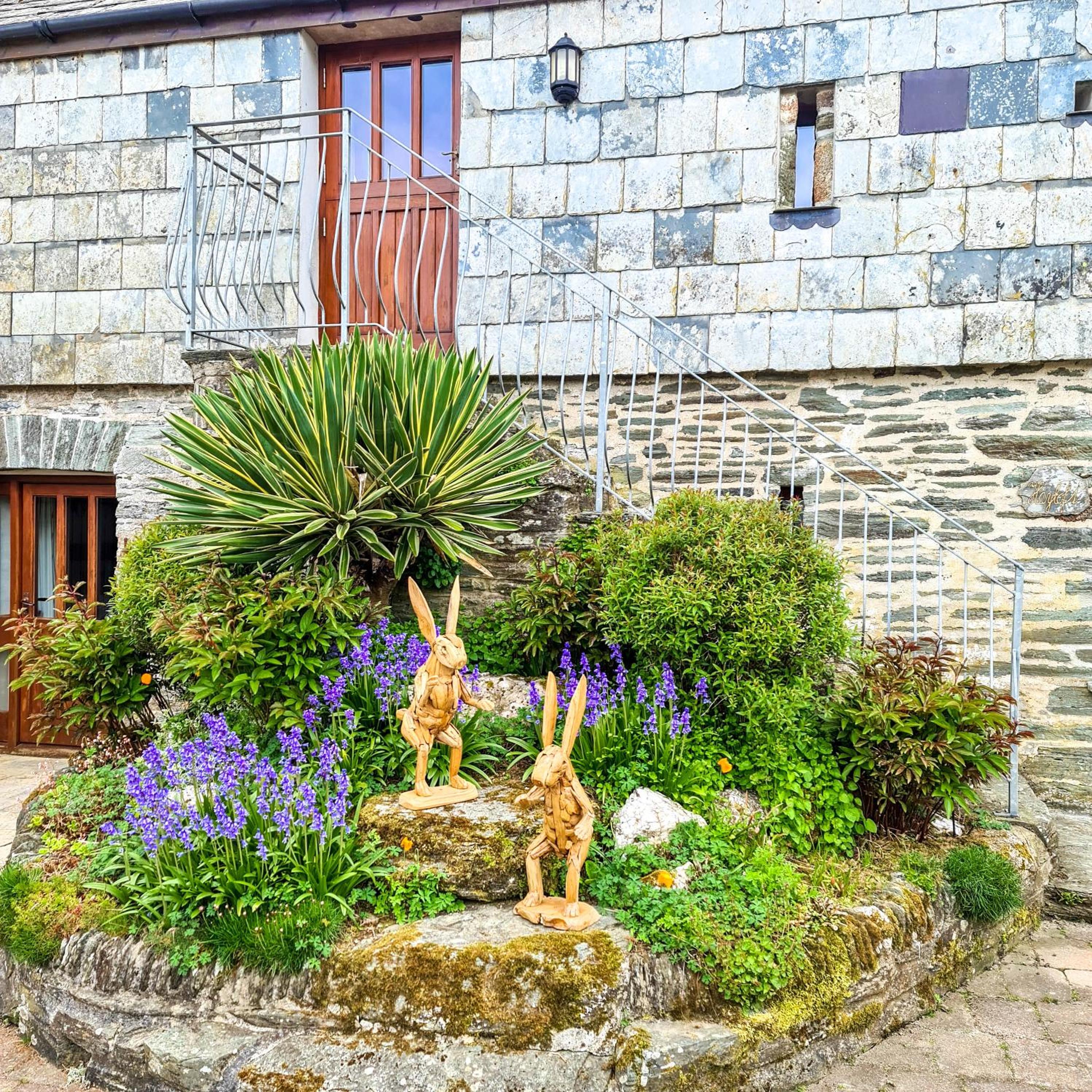 Ta Mill Cottages & Lodges - Hayloft Cottage view 3