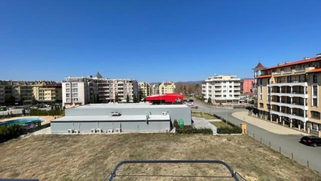 SUMMER BREEZE 406 Studio Sunny Beach view 2