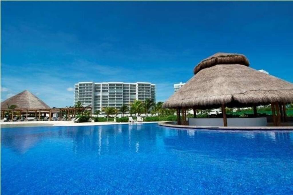Amara Cancun Beachfront Condo
