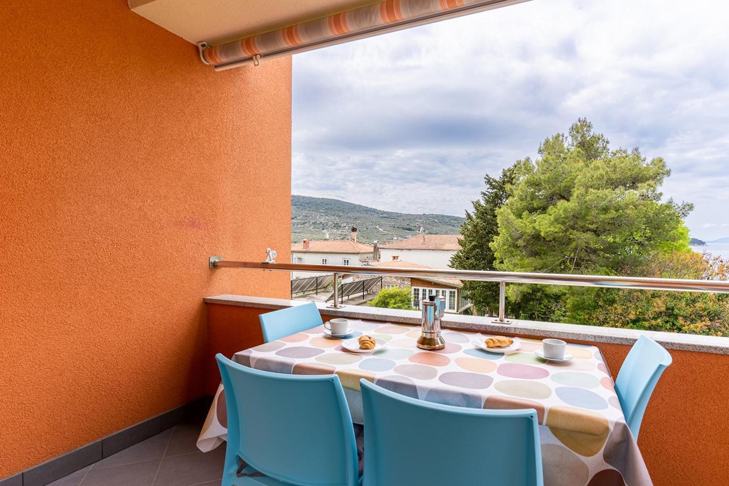 Apartmani Utmar Cres view 3