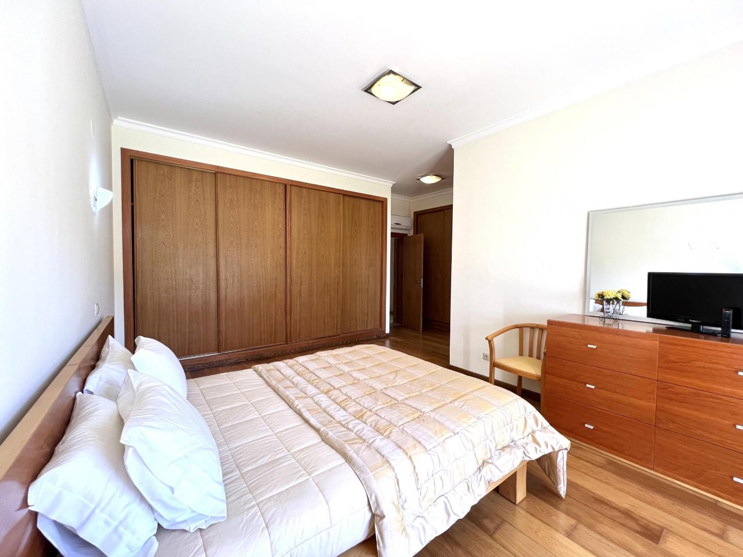 Vila Couto Real - Private Pool - Vila Sol by HD view 5