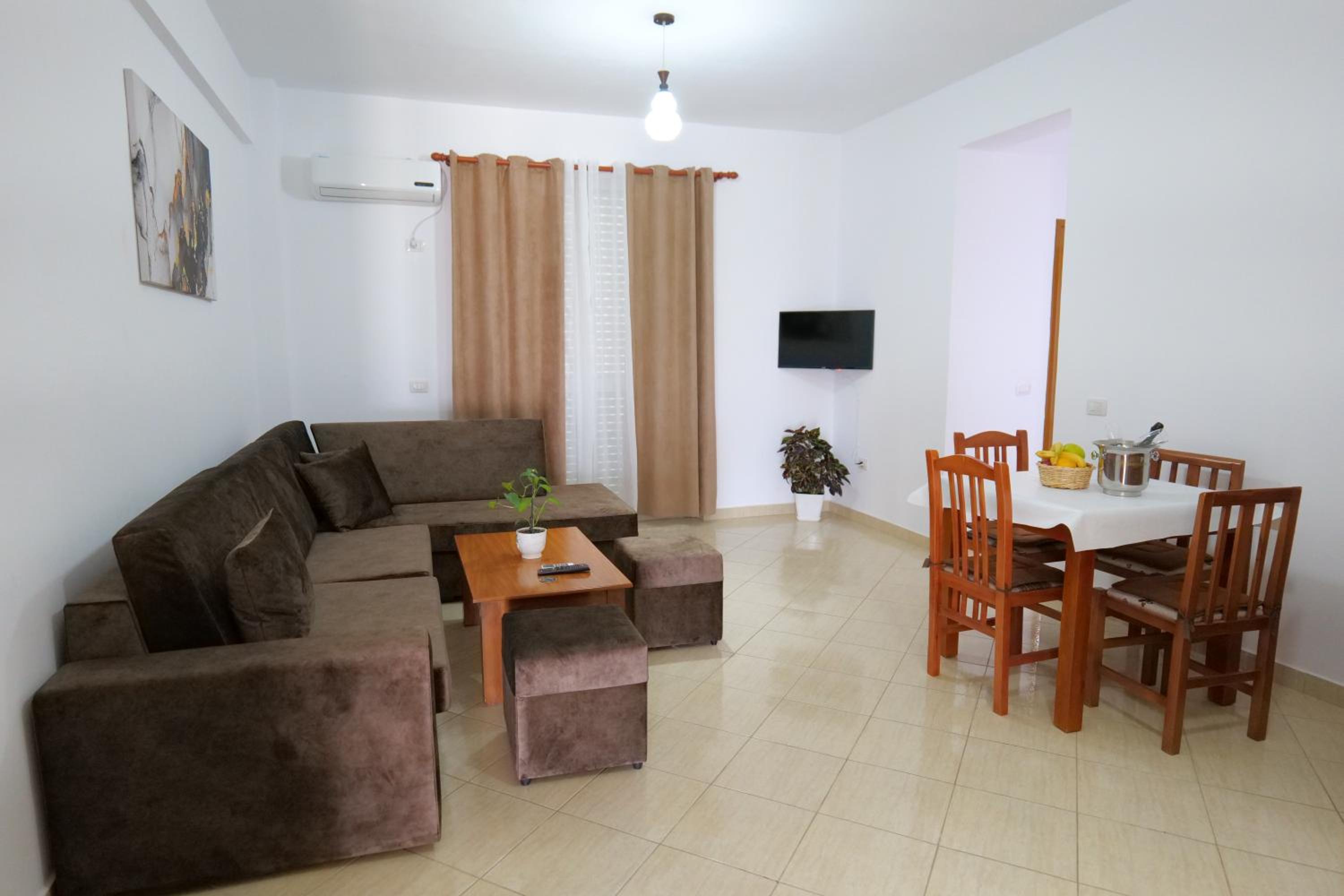 Ernest Apartments