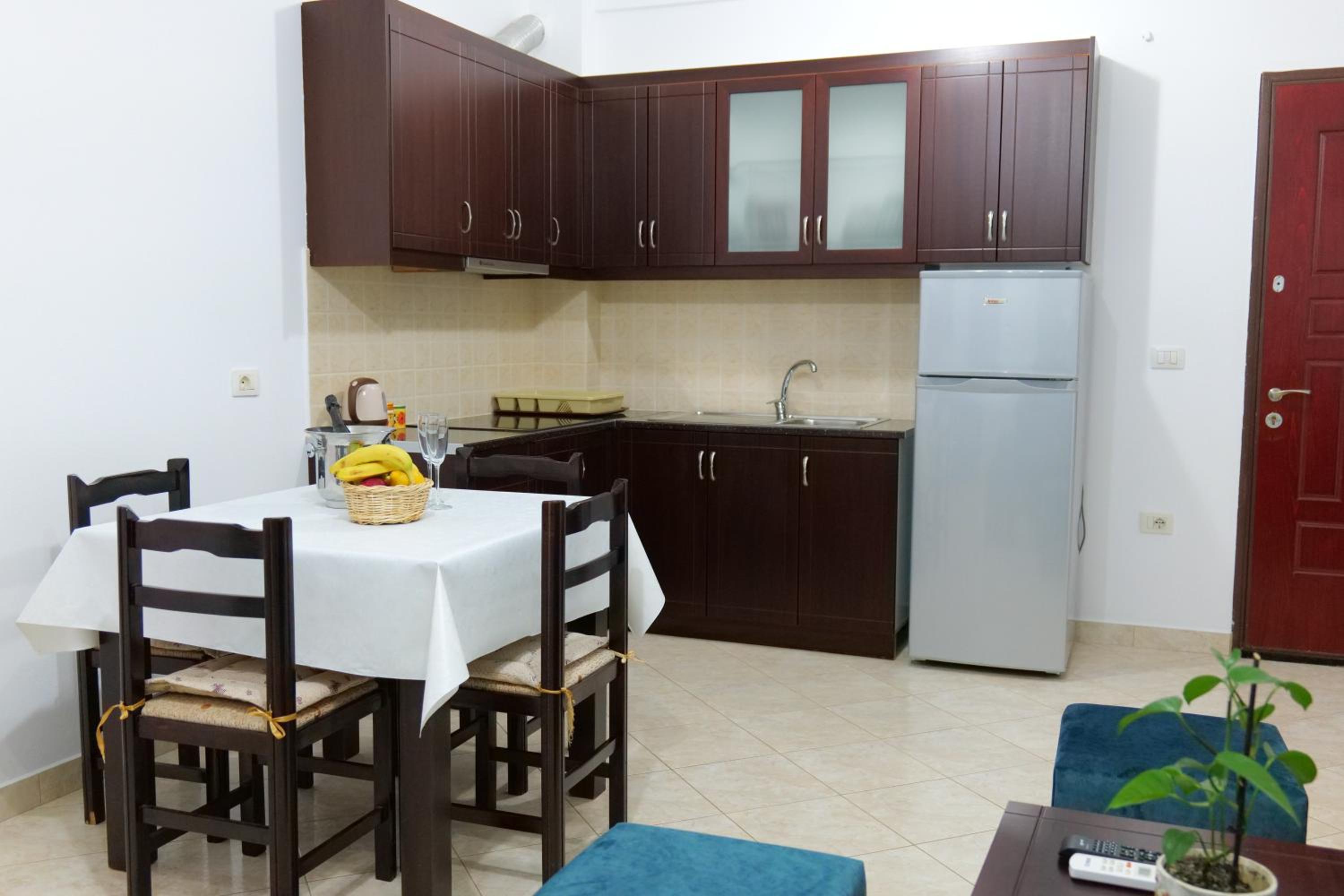 Ernest Apartments