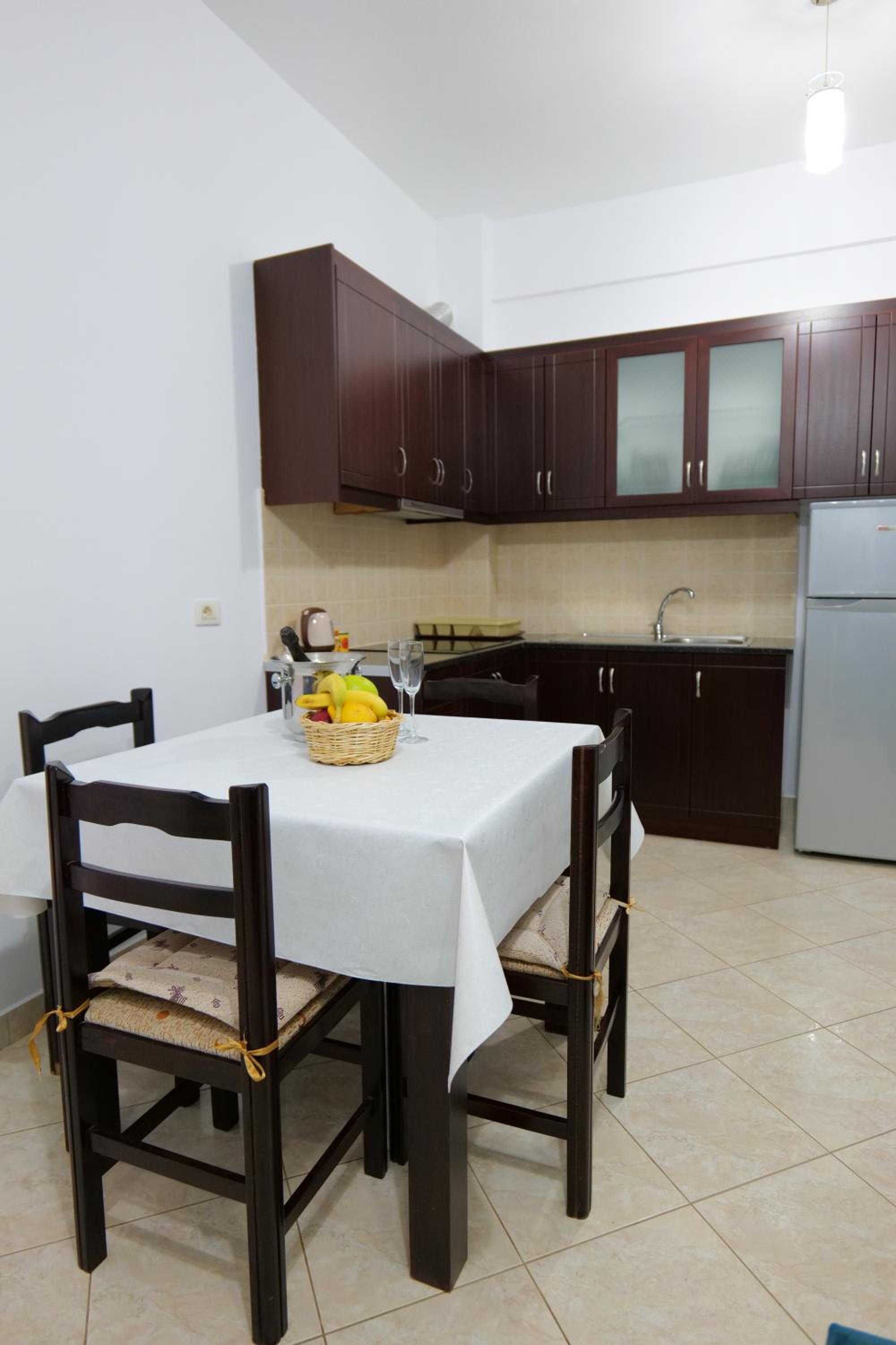 Ernest Apartments