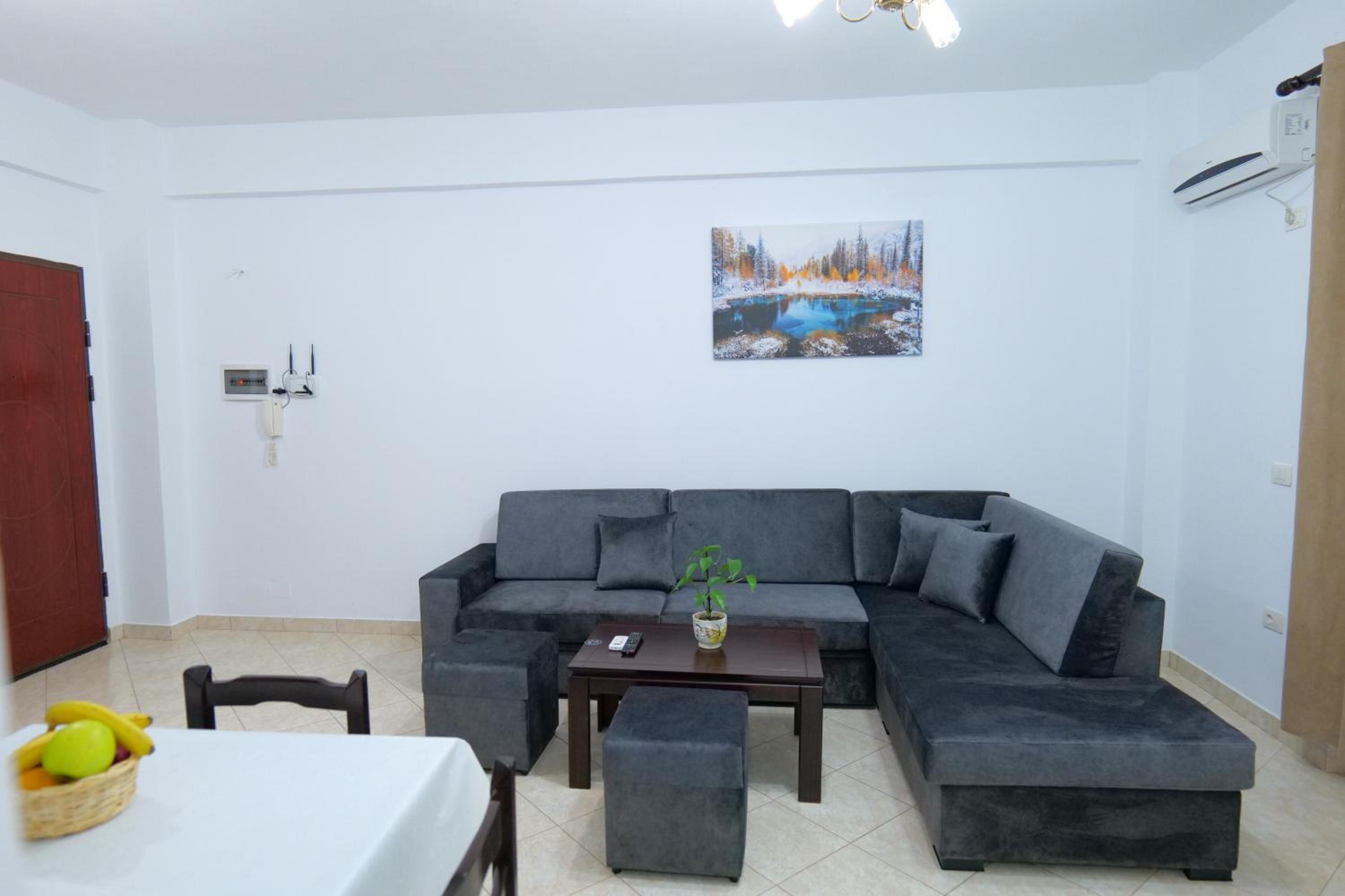 Ernest Apartments