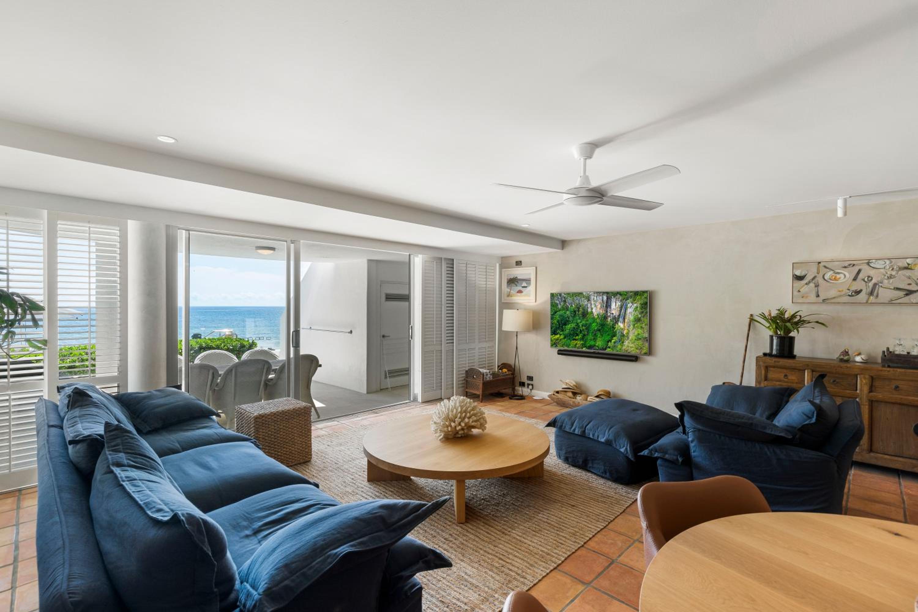 La Mer Apartments