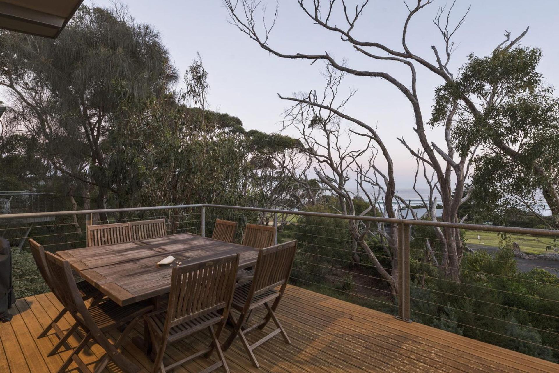 Skenes Beach House Stunning Ocean Views Amongst A Natural Bush Setting
