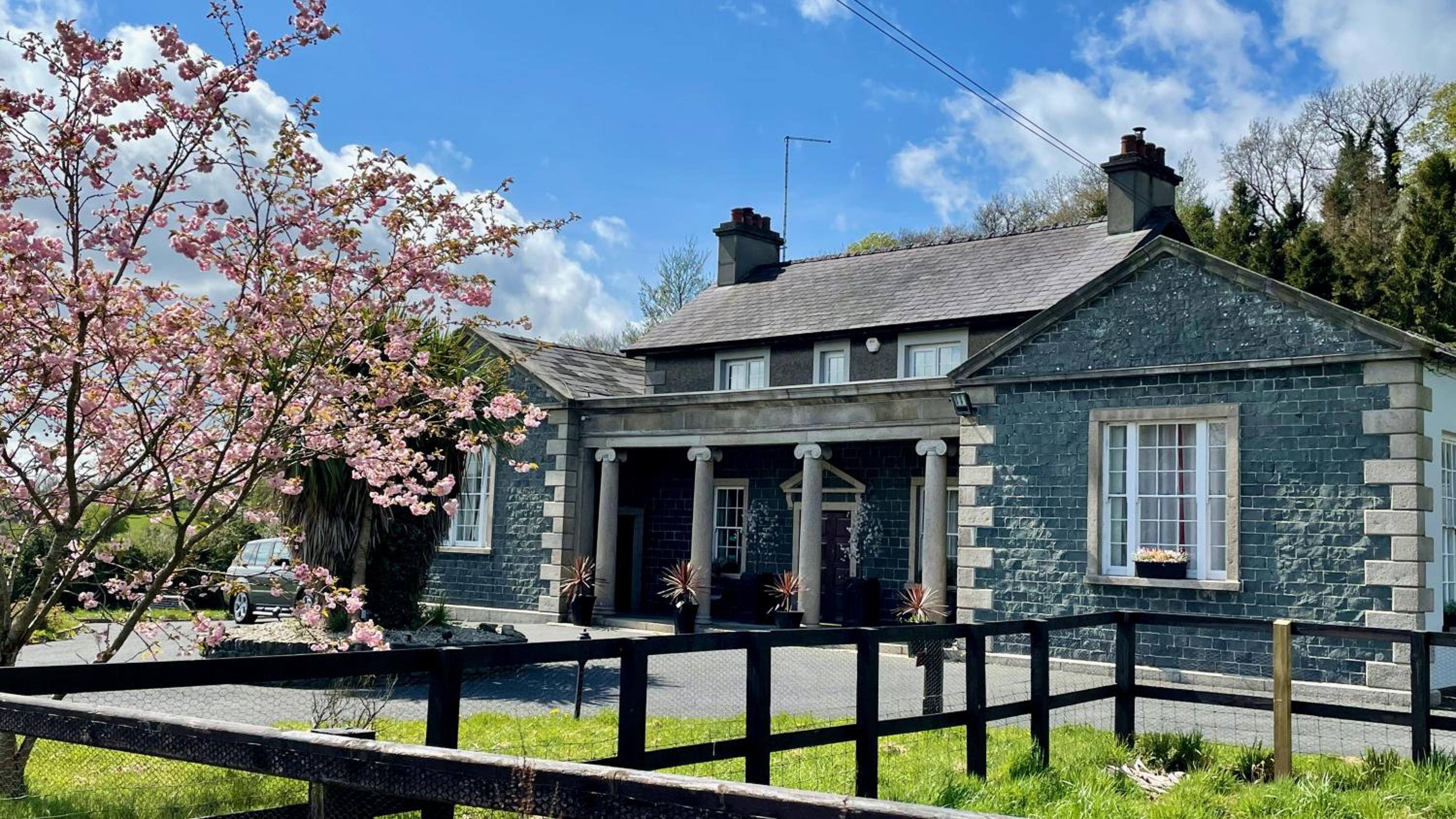 Hotel Inch Schoolhouse - Event Residence