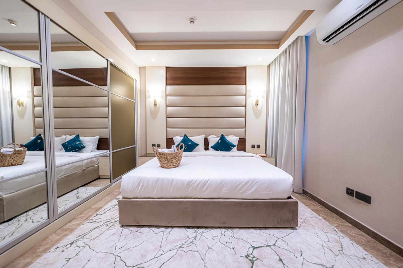 Mabaat-Executive-Al Masarat Tower 257 view 2