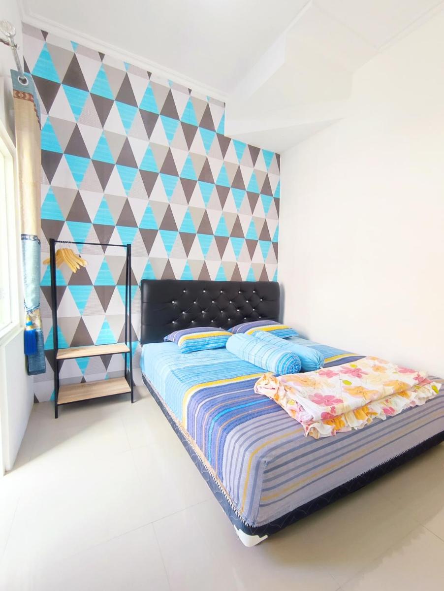Quincy Villa Batu view 4