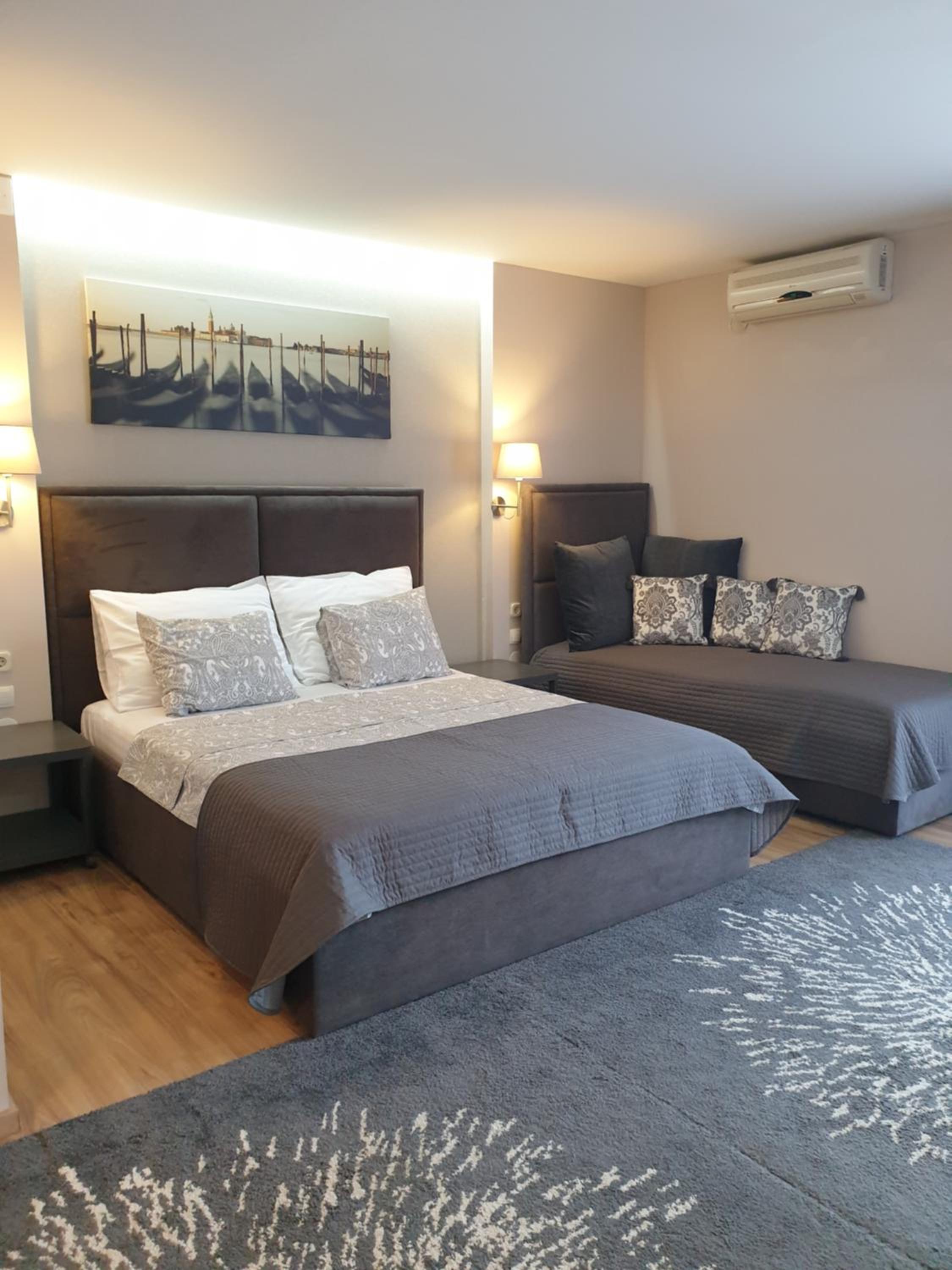 Apartmani Kameno Sidro