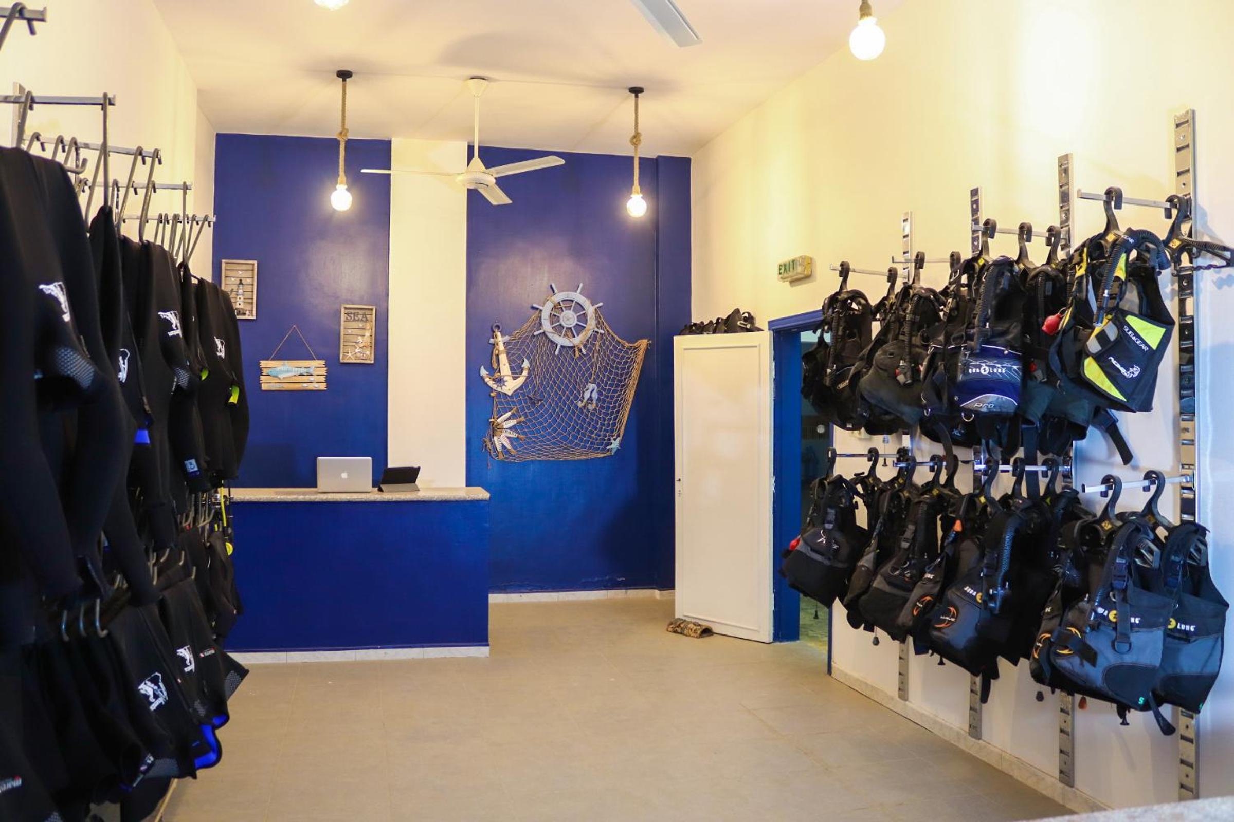 Aqaba Vacations - Aqaba Adventure Divers Resort Dive Center - Property Image 46